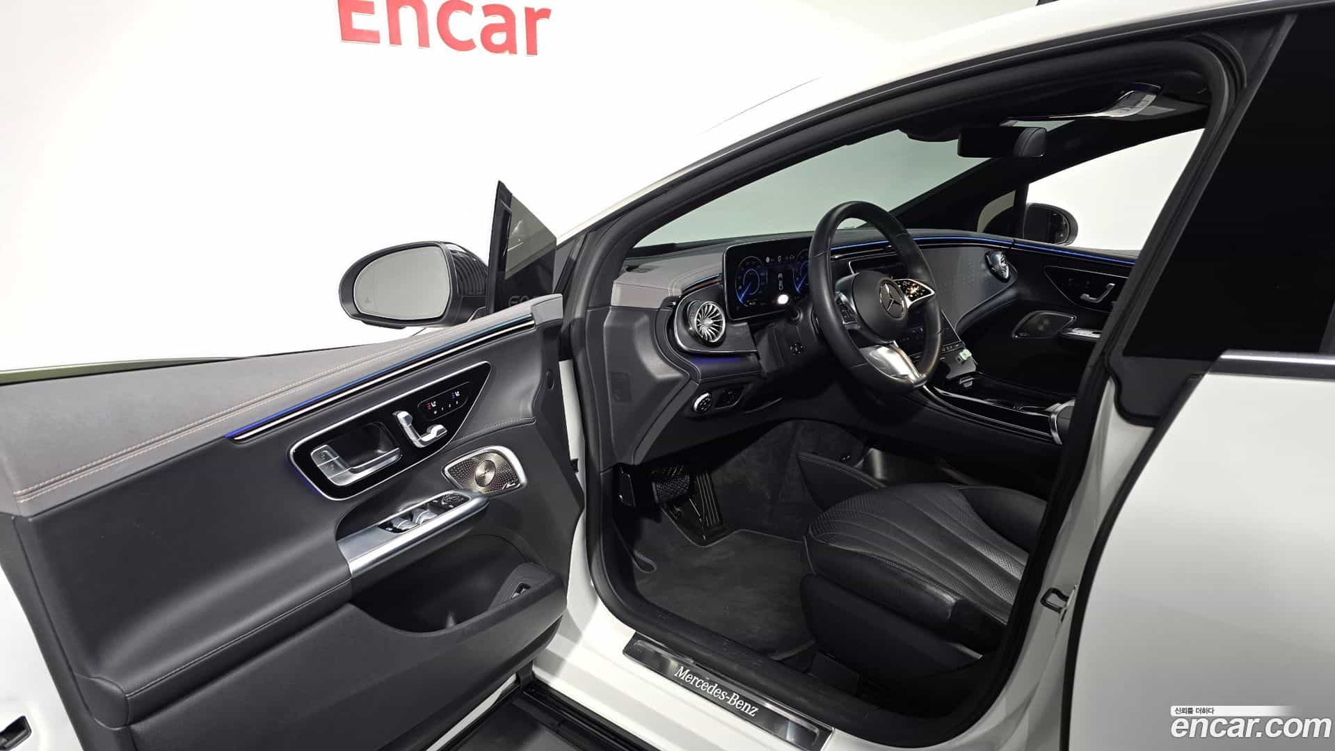 EQE Mercedes-Benz 2023.4-OPTION-016