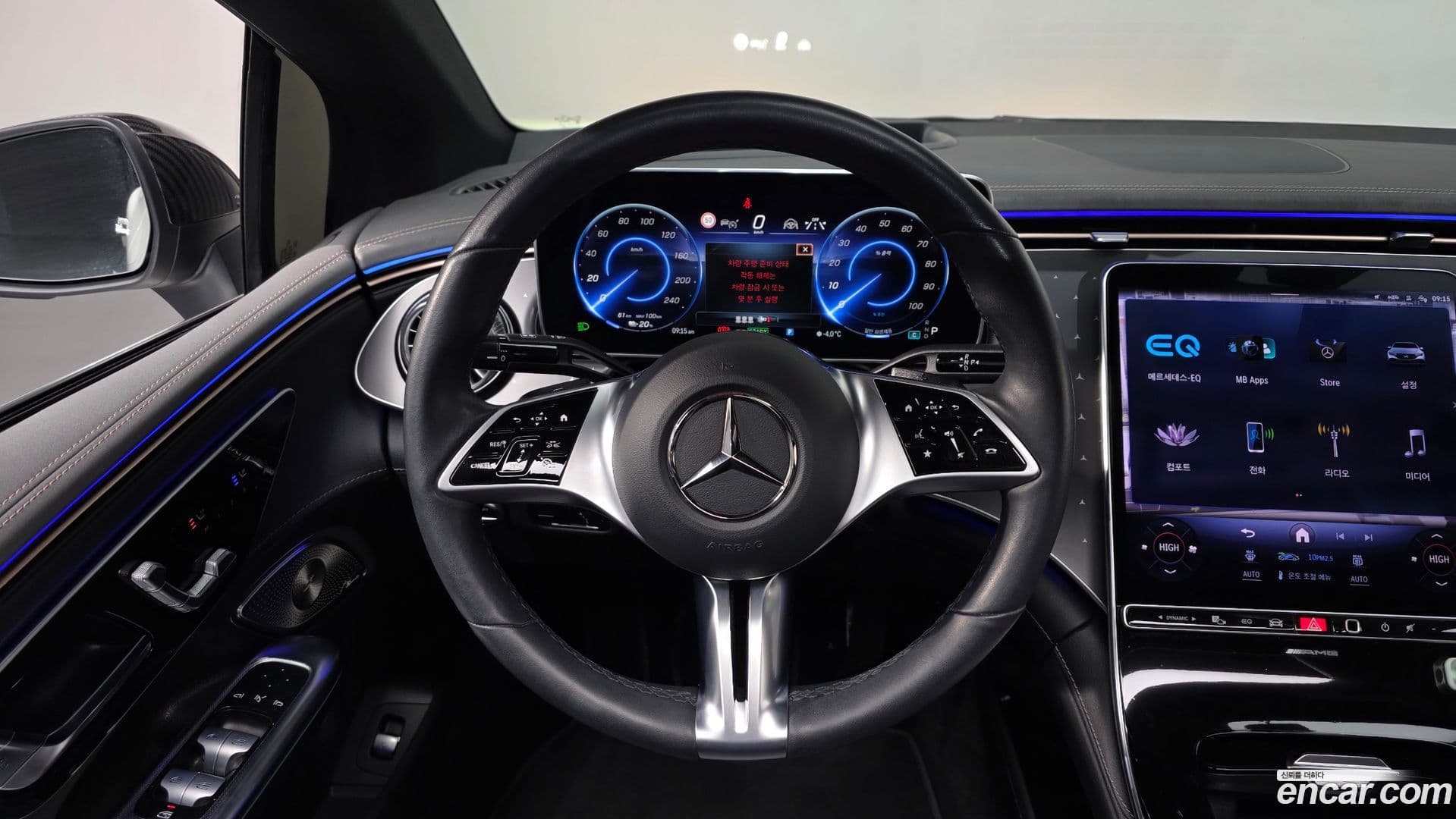 Main__Slider__Photo:EQE Mercedes-Benz 2023.4-12