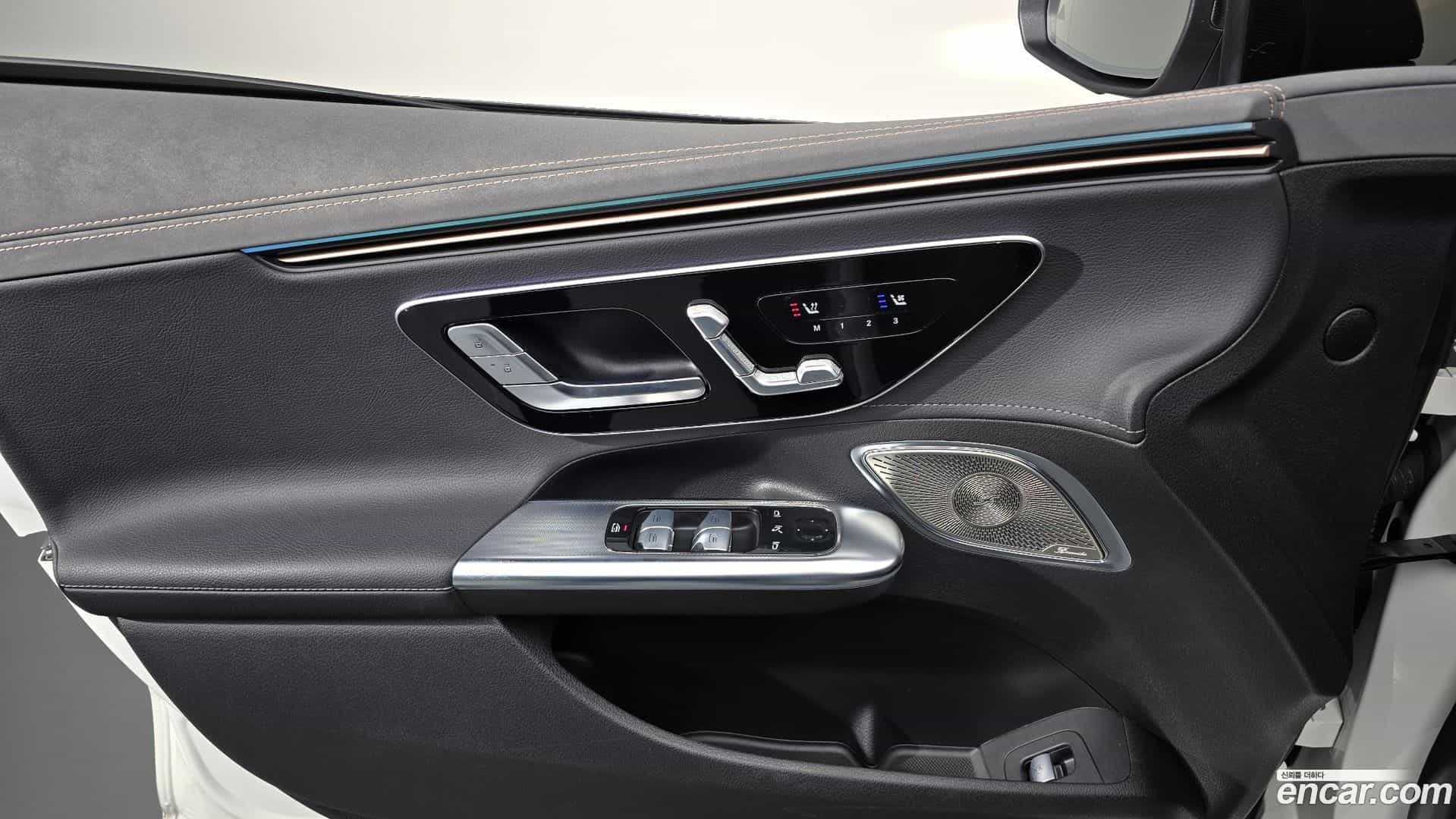 EQE Mercedes-Benz 2023.4-OPTION-022