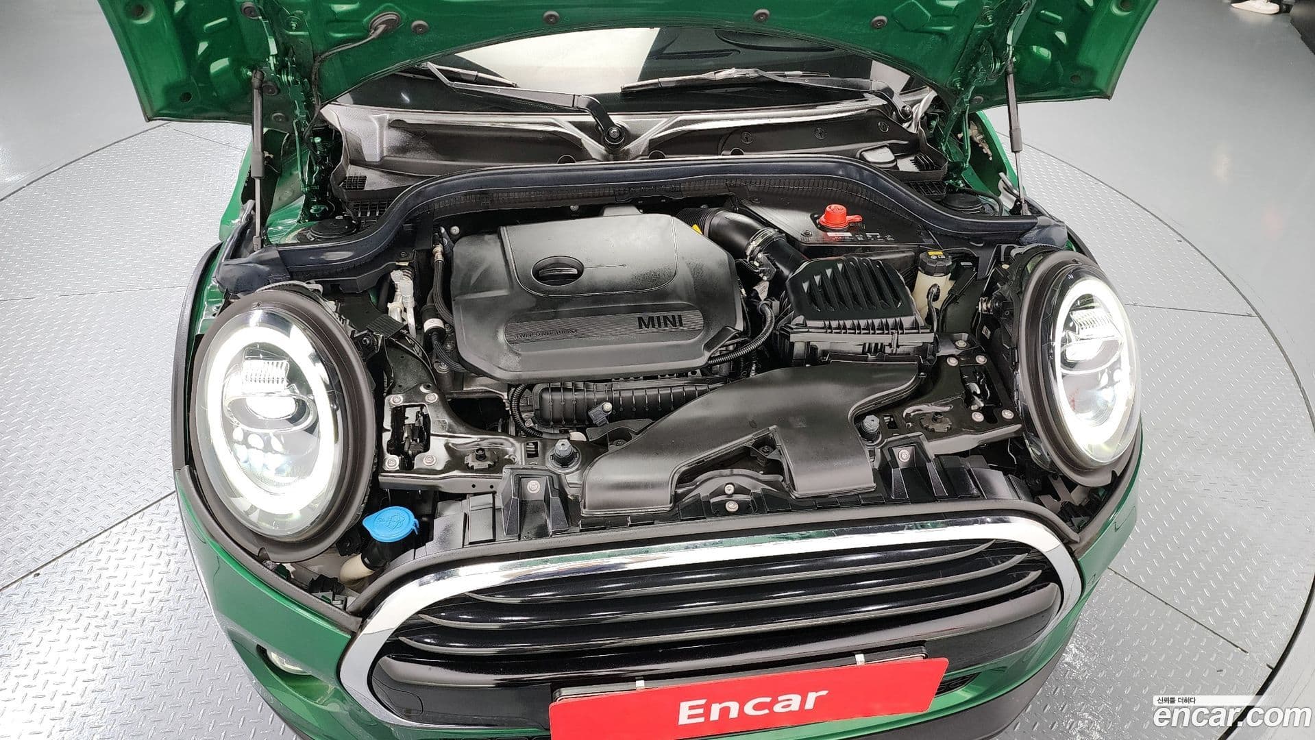 Main__Slider__Photo:Cooper Mini 2020.6-5