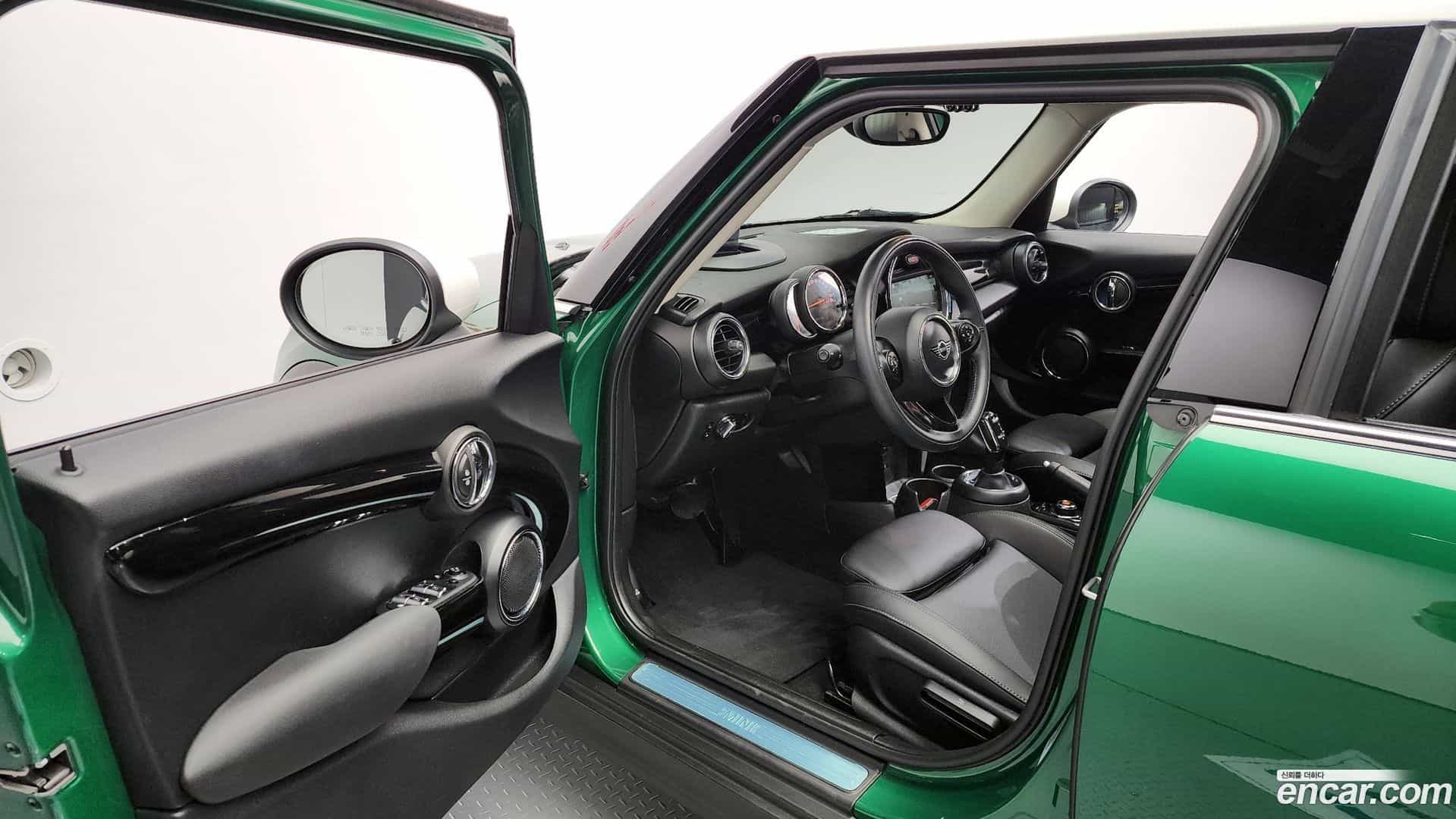 Cooper Mini 2020.6-INNER-010