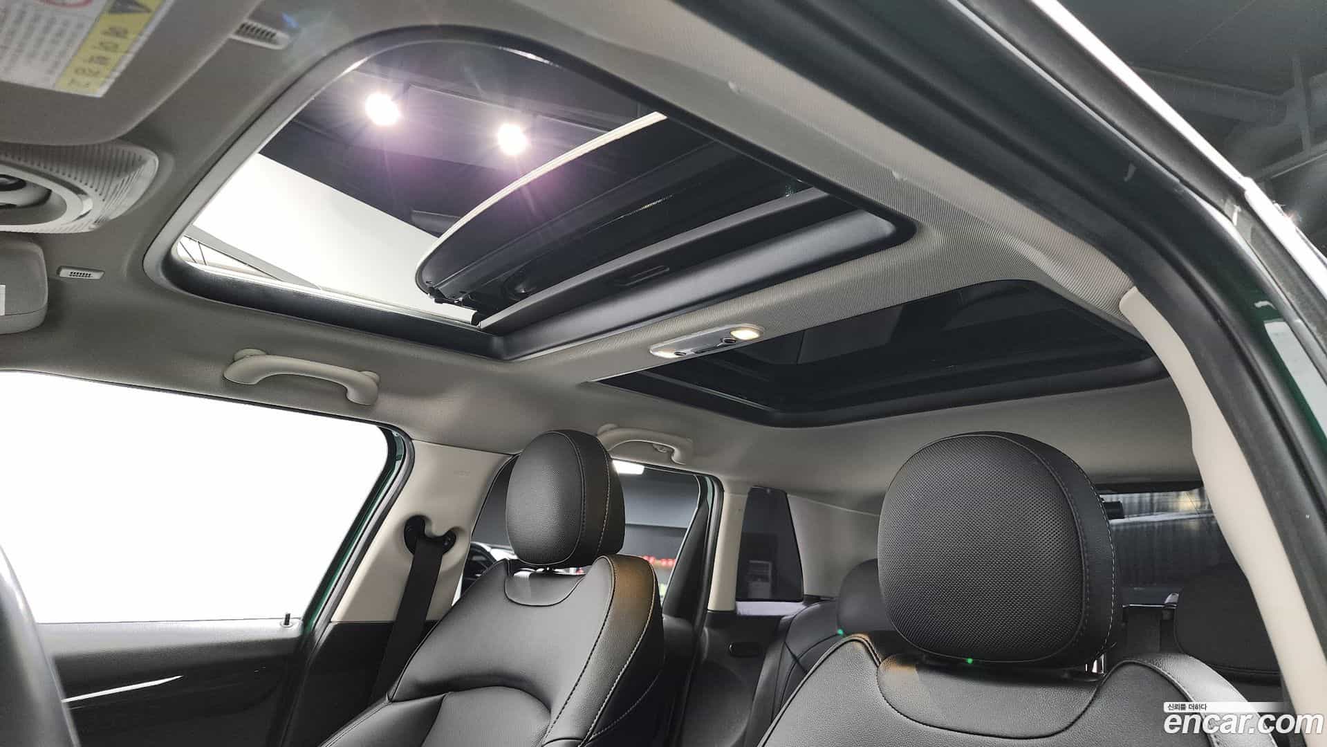 Cooper Mini 2020.6-OPTION-023