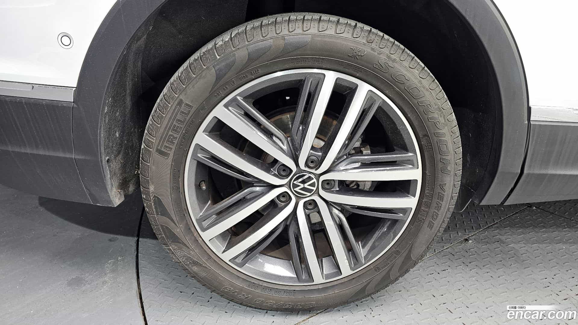 Tiguan Volkswagen 2023.5-OUTER-005