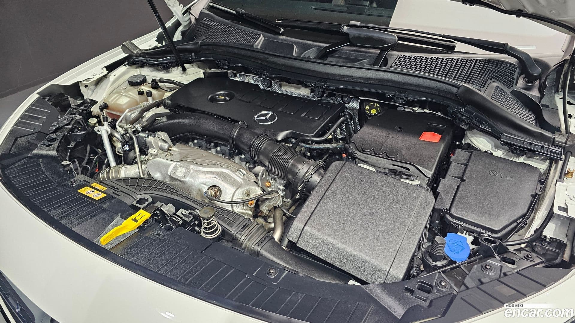 Main__Slider__Photo:GLA-Class Mercedes-Benz 2022.11-5