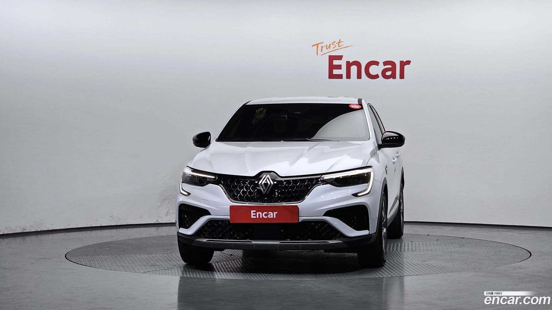 Main__Slider__Photo:Arkana Renault-KoreaSamsung 2024.4-2