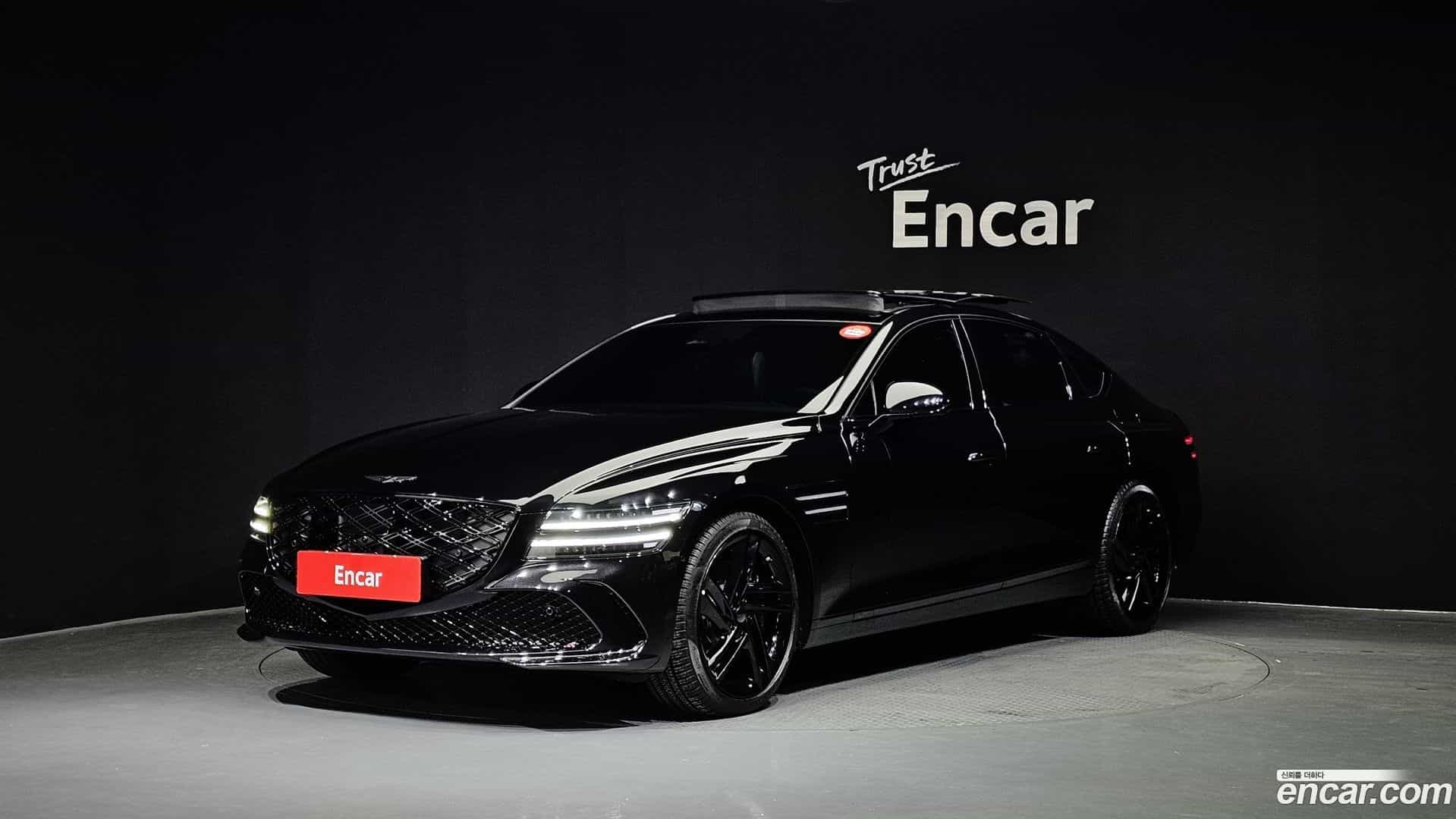 G80 Genesis 2025.10-OUTER-001