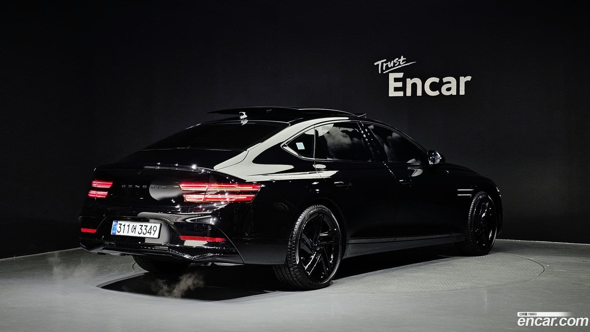 Main__Slider__Photo:G80 Genesis 2025.10-1