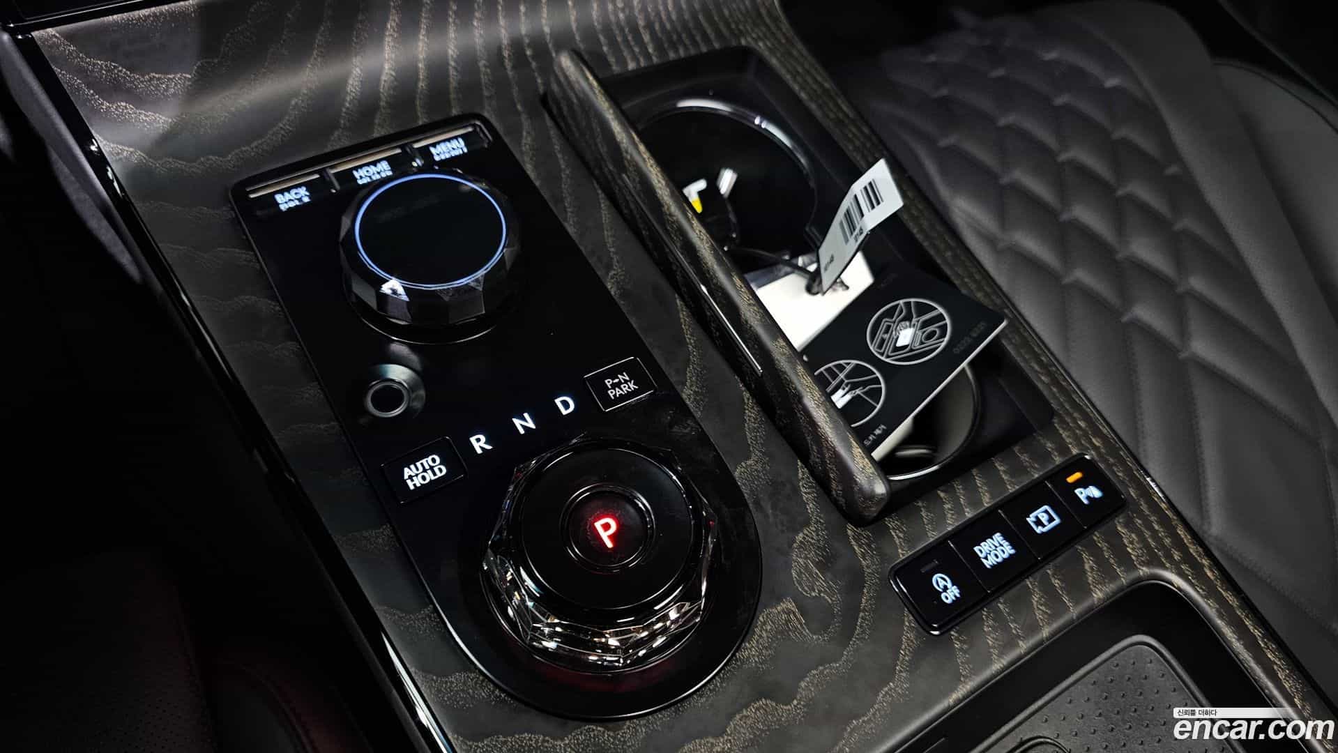 G80 Genesis 2025.10-INNER-009