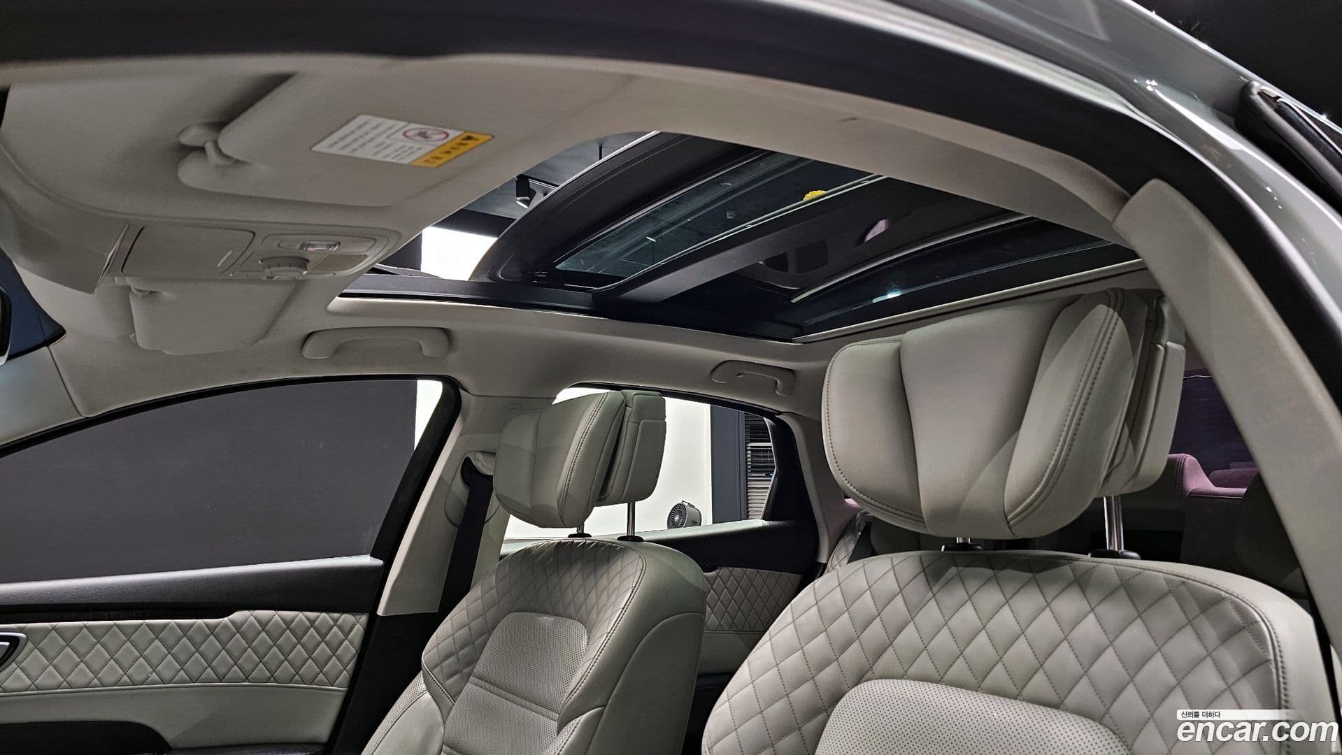 Main__Slider__Photo:SM6 Renault-KoreaSamsung 2016.11-18