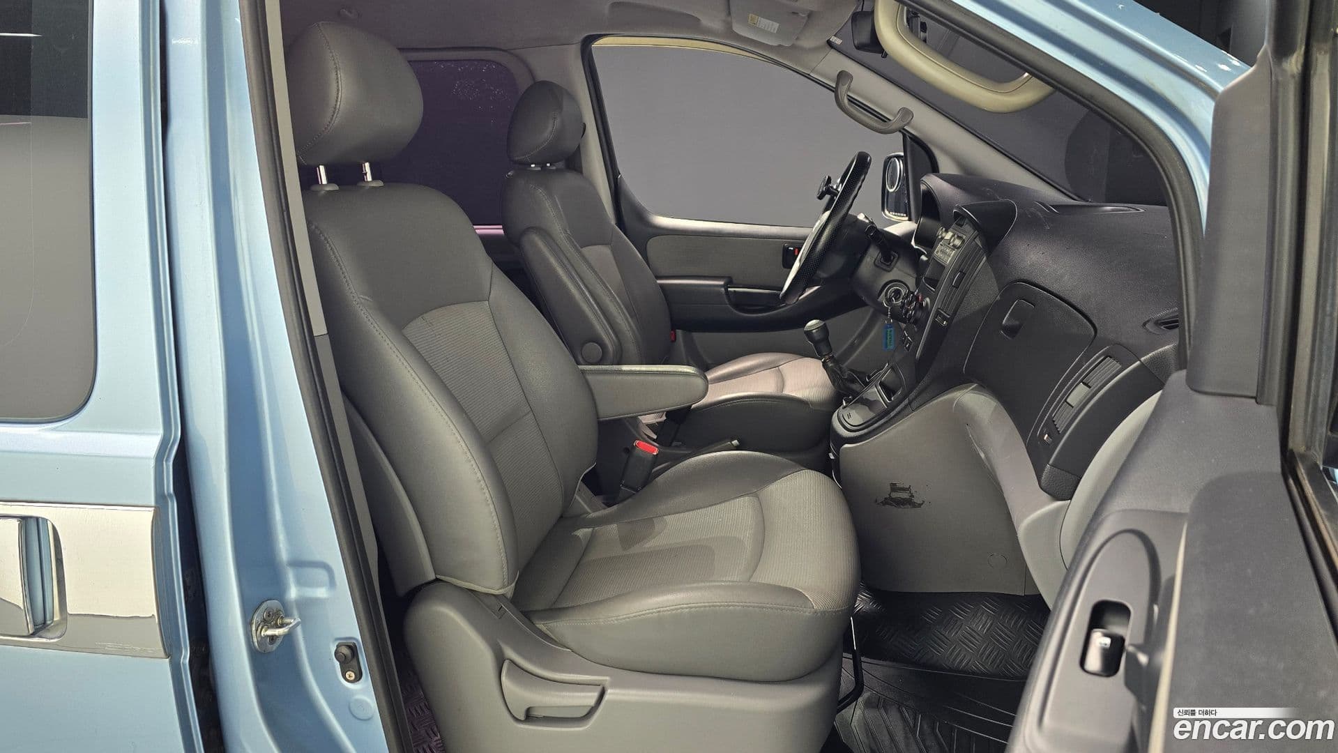 Main__Slider__Photo:Starex Hyundai 2010.1-9