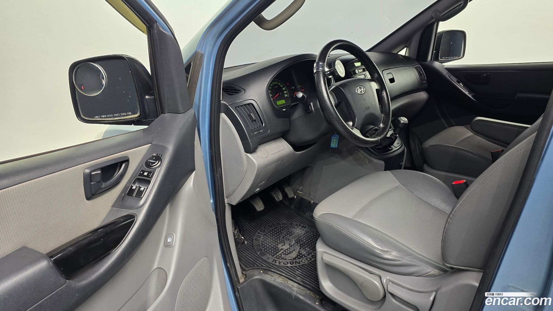 Main__Slider__Photo:Starex Hyundai 2010.1-10