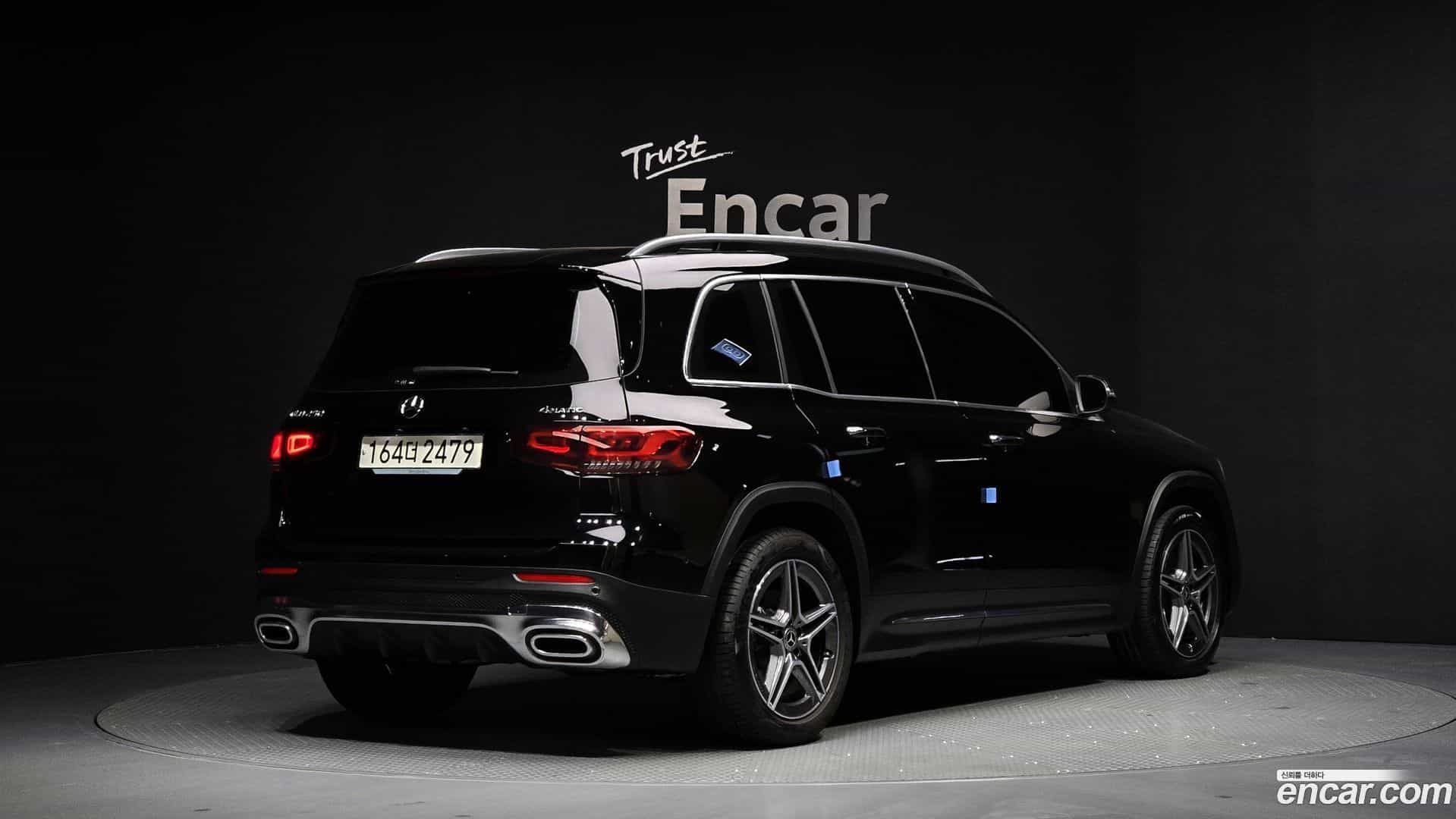 GLB-Class Mercedes-Benz 2023.9-OUTER-002