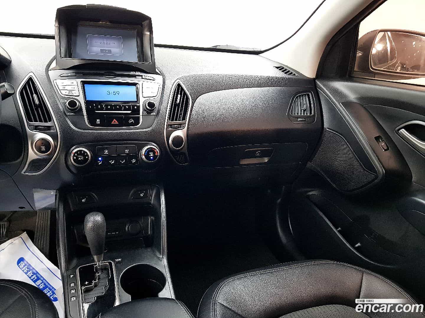 Tucson Hyundai 2010.1-INNER-010