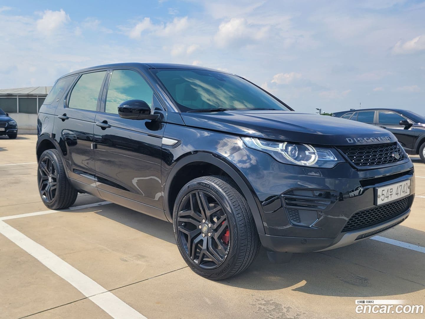 Main__Slider__Photo:Discovery Sport Land Rover 2018.3-5