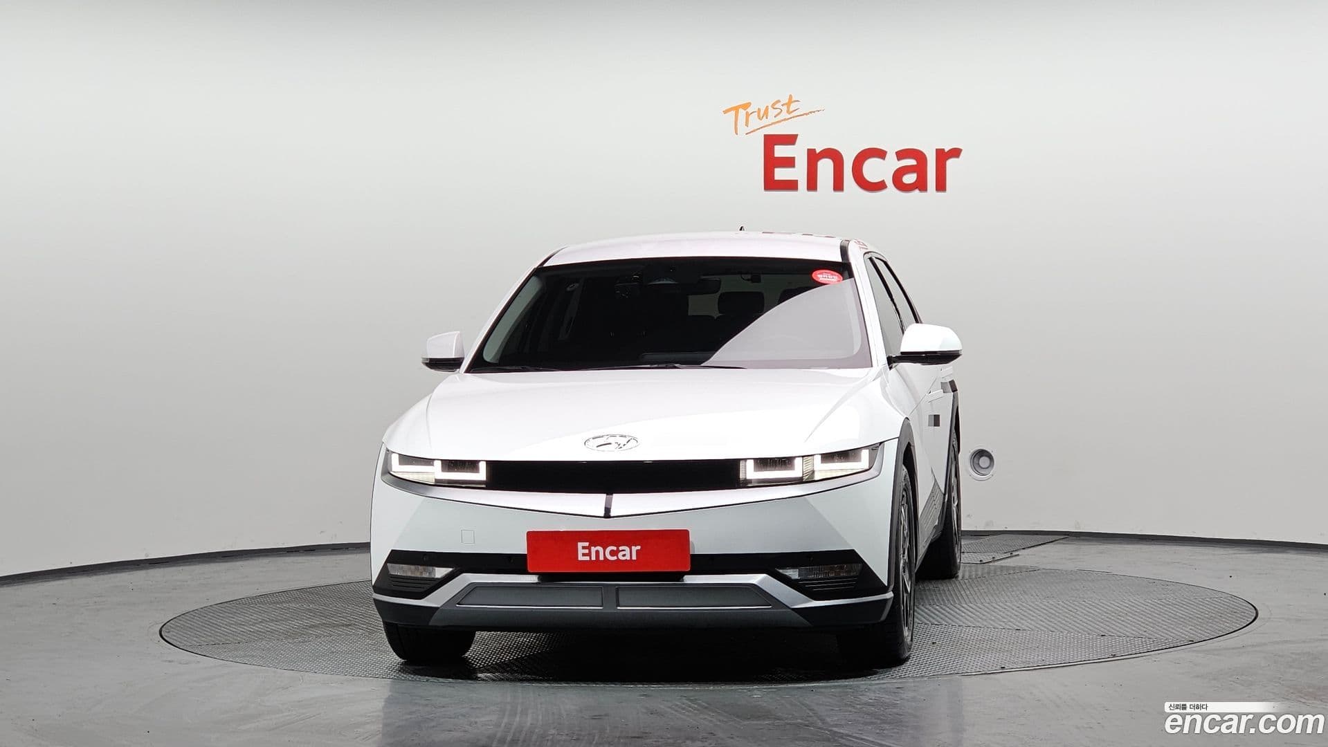 Main__Slider__Photo:Ioniq5 Hyundai 2021.10-2