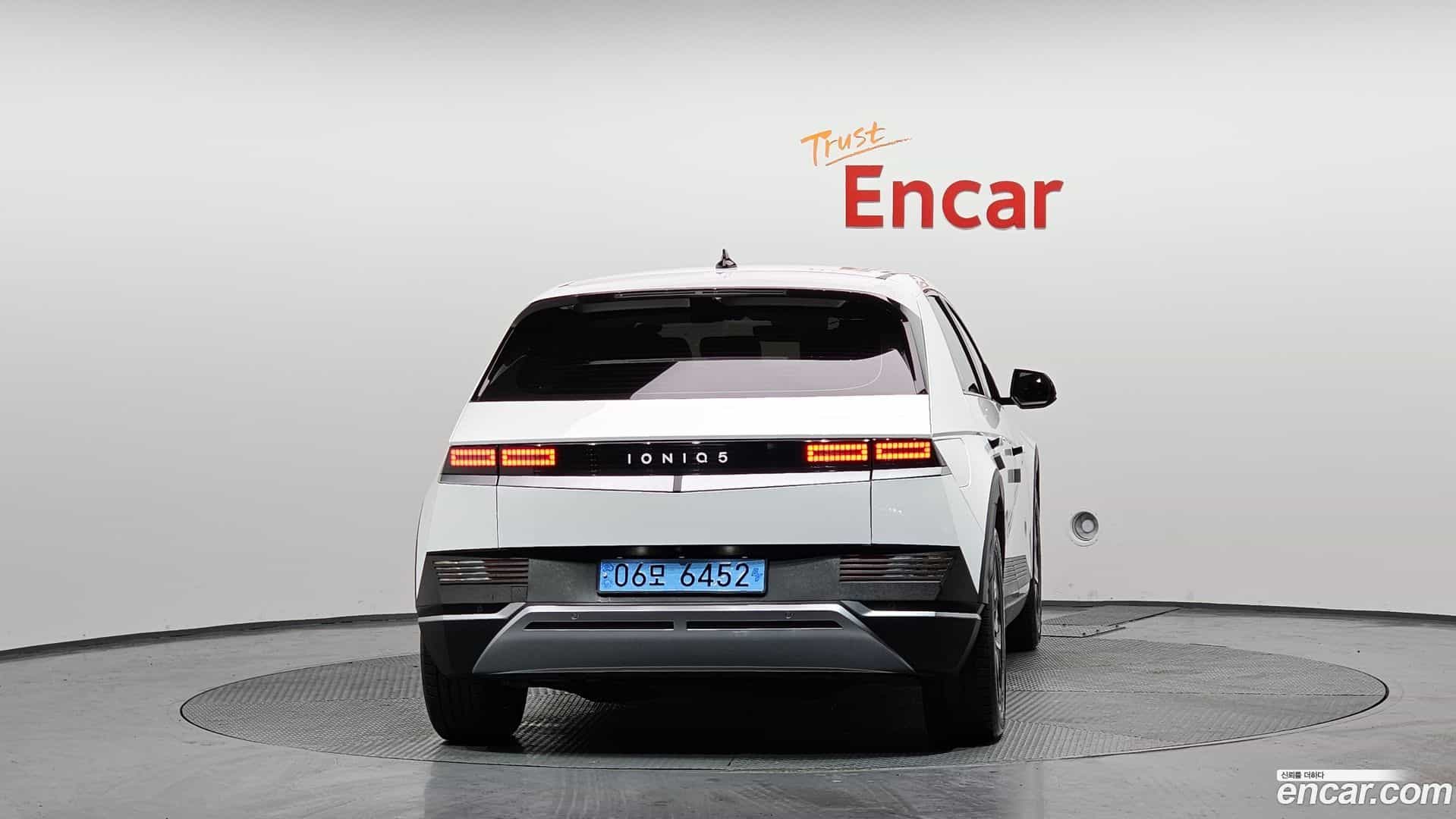 Ioniq5 Hyundai 2021.10-OUTER-004