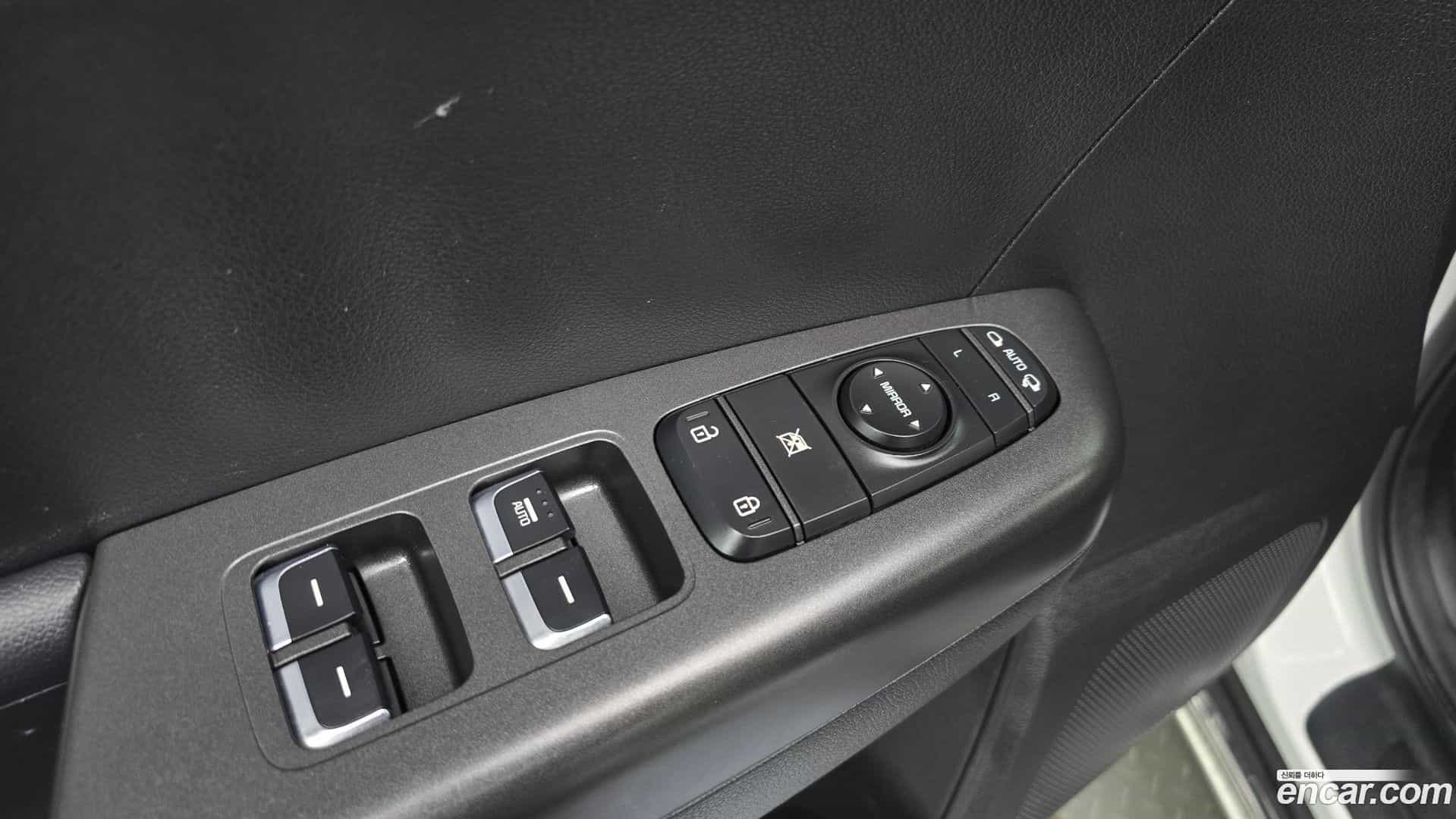 Sportage Kia 2018.1-OPTION-023