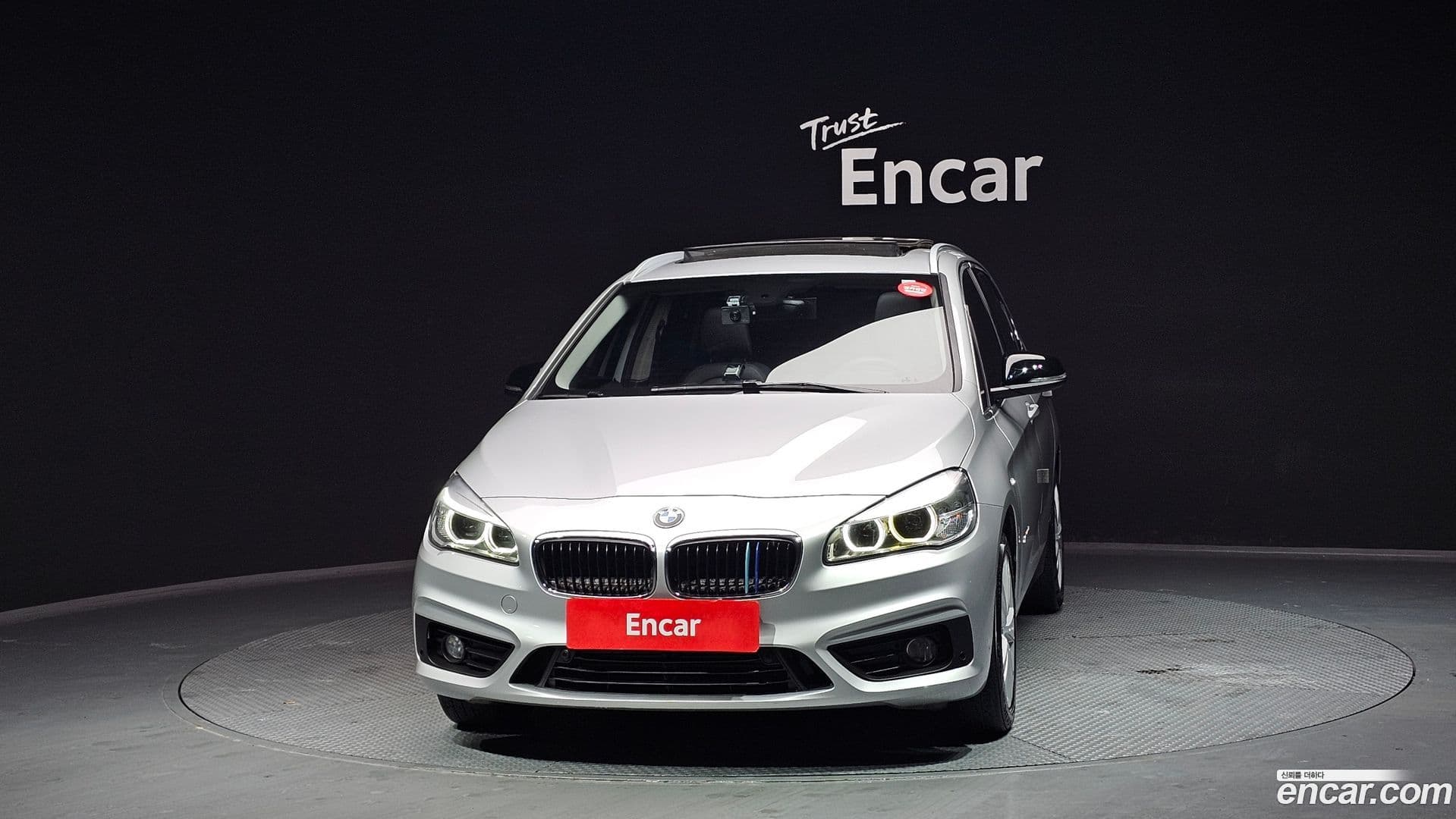 Main__Slider__Photo:2-Series BMW 2017.5-2