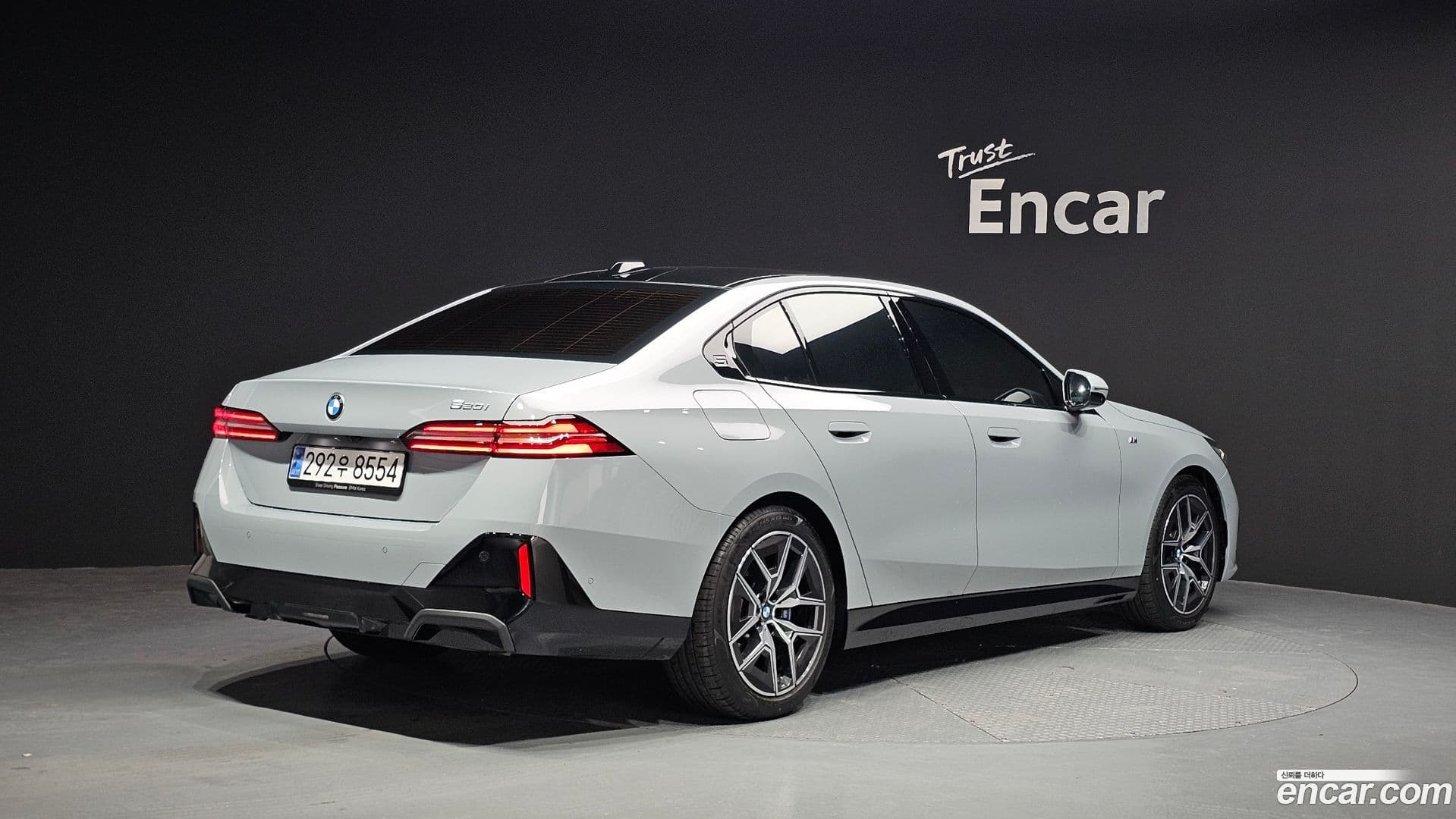 Main__Slider__Photo:5-Series BMW 2025.0-1