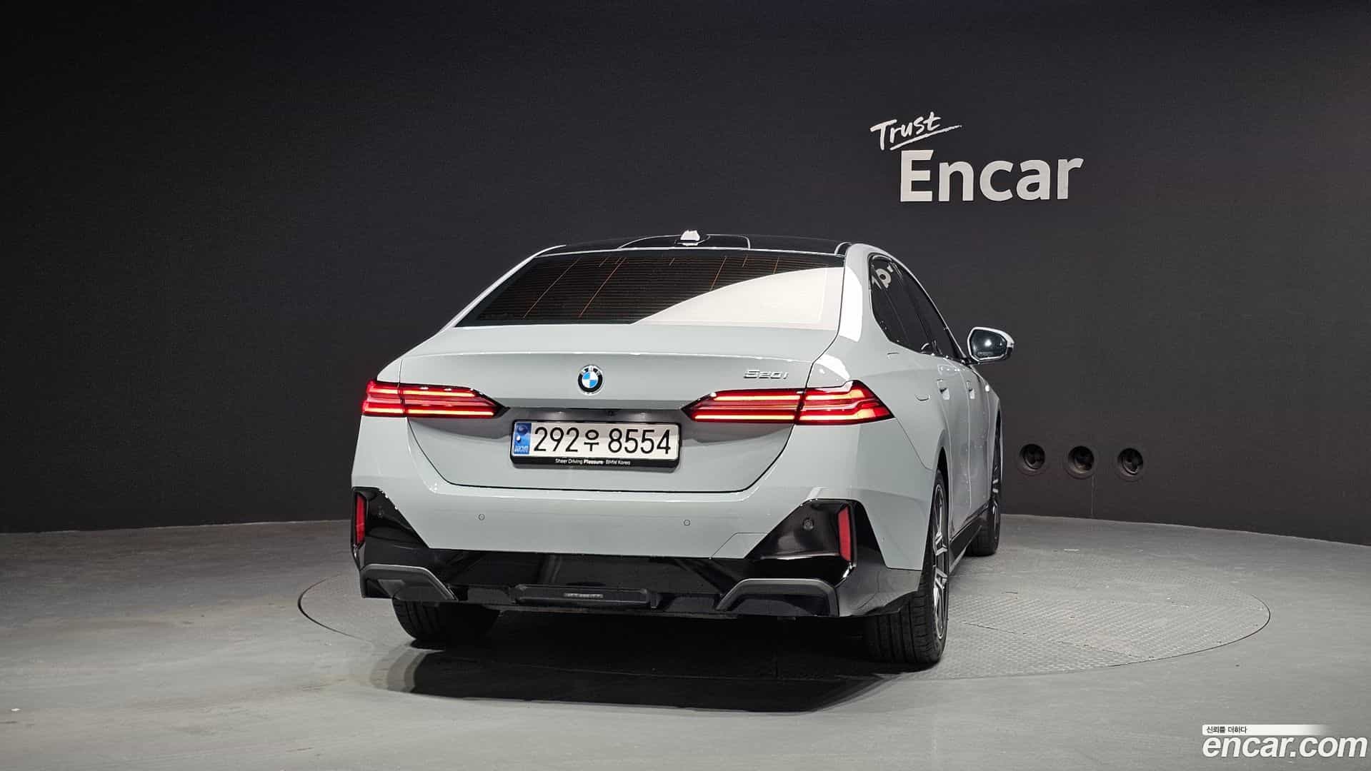 5-Series BMW 2025.0-OUTER-004