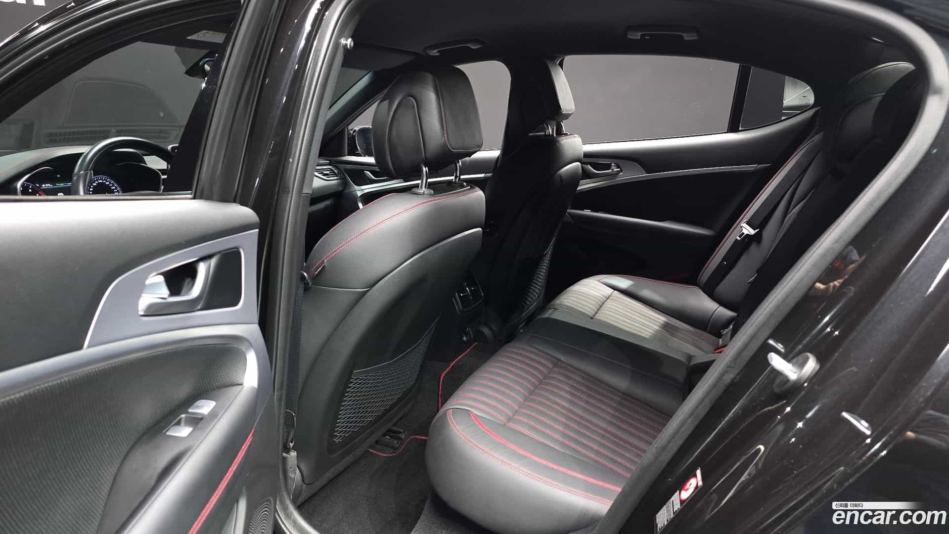 G70 Genesis 2018.1-OPTION-016