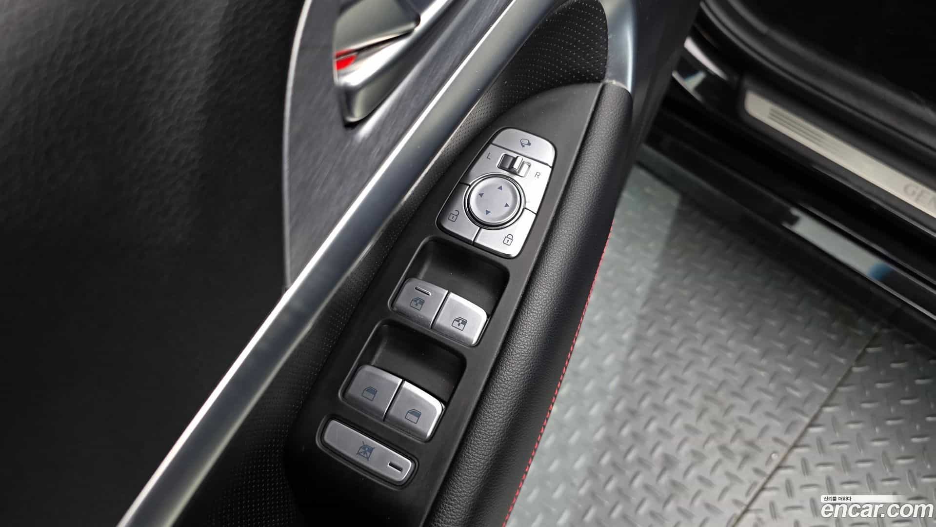 G70 Genesis 2018.1-OPTION-022