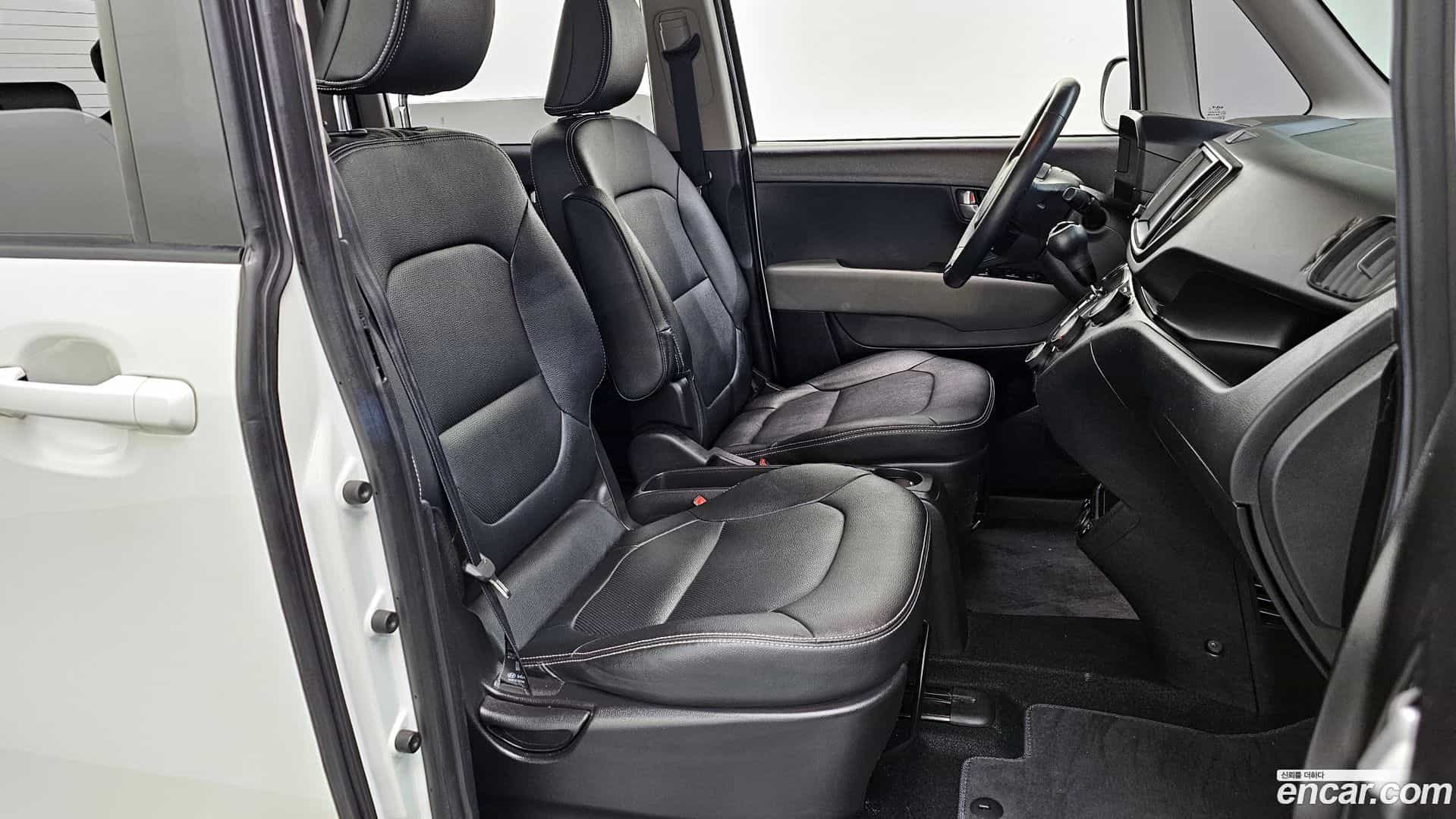 RAY Kia 2024.0-INNER-010