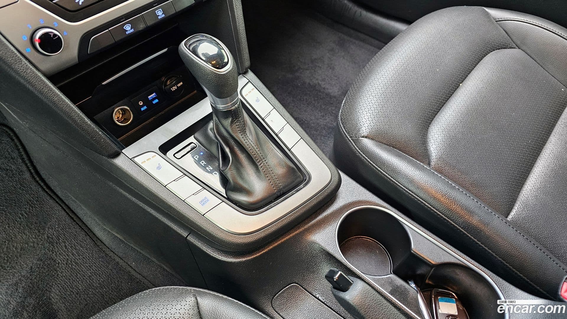 Main__Slider__Photo:AVANTE Hyundai 2017.11-8