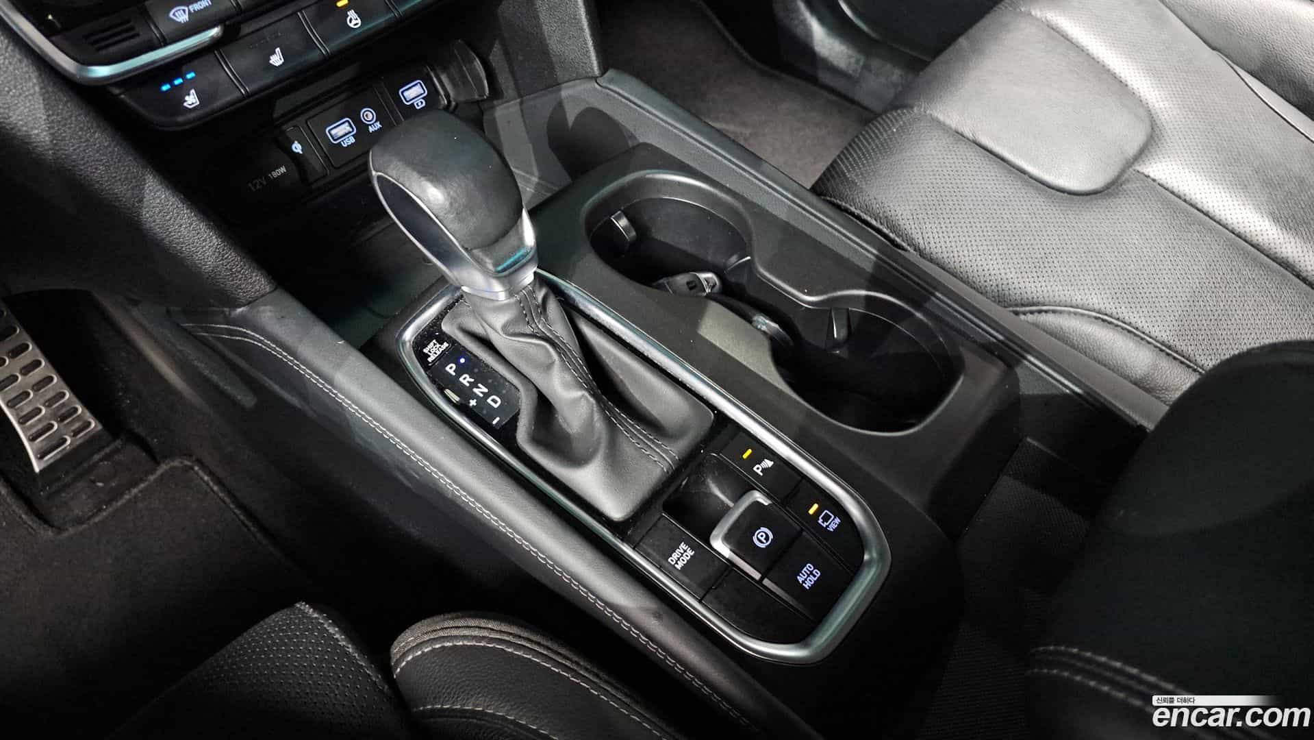 Santafe Hyundai 2019.0-INNER-009