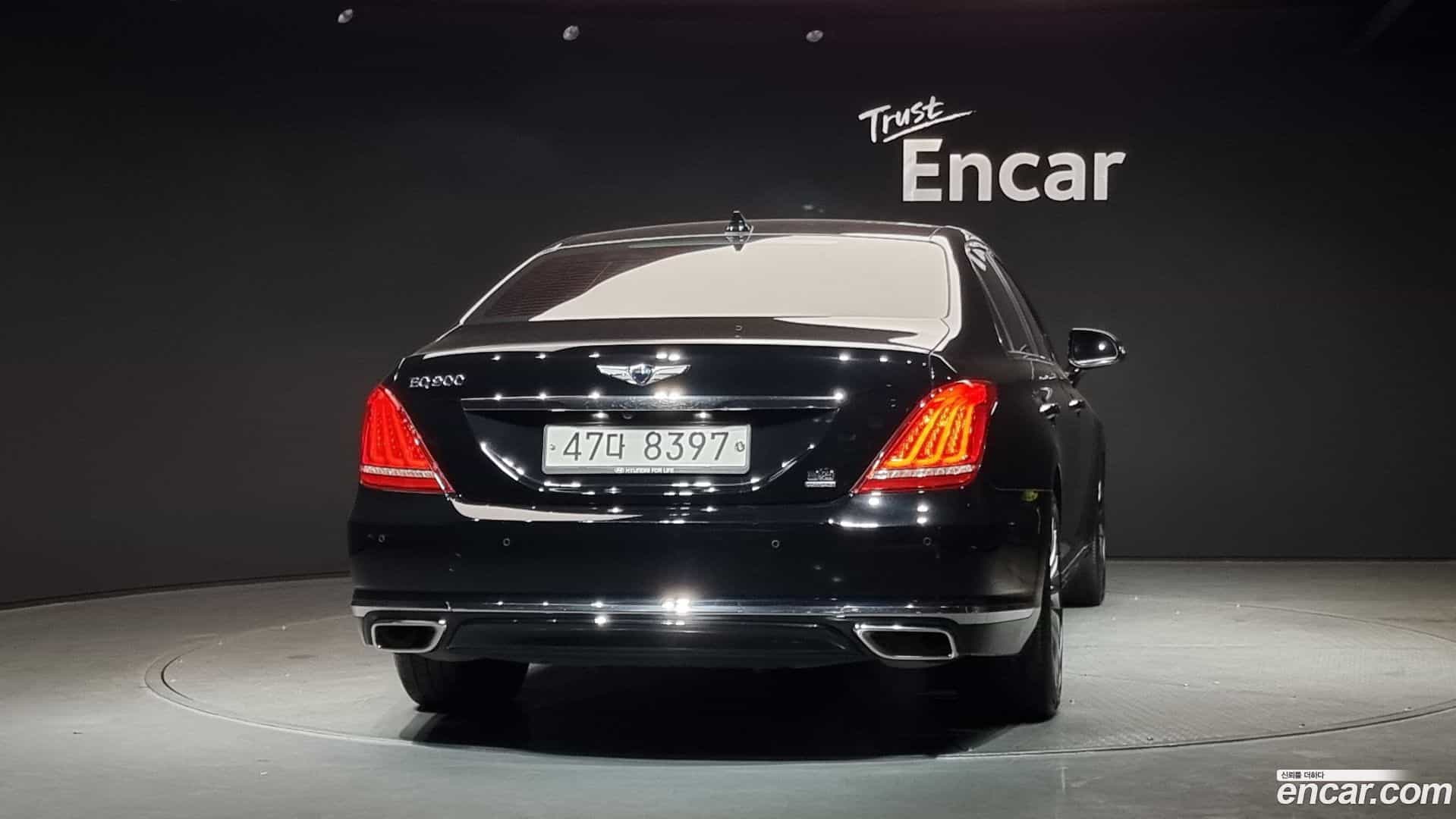 EQ900 Genesis 2015.11-OUTER-004