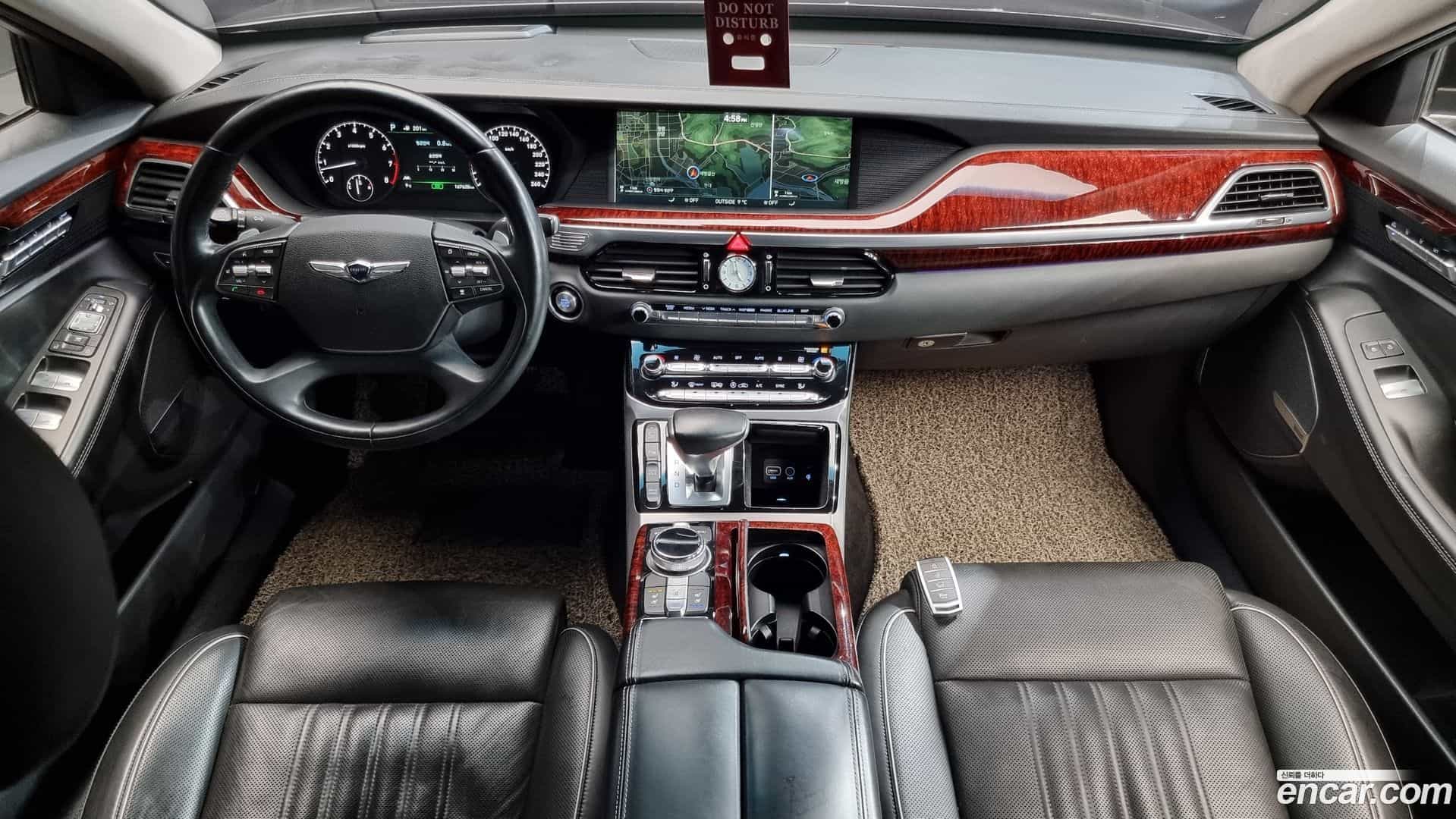 EQ900 Genesis 2015.11-INNER-007