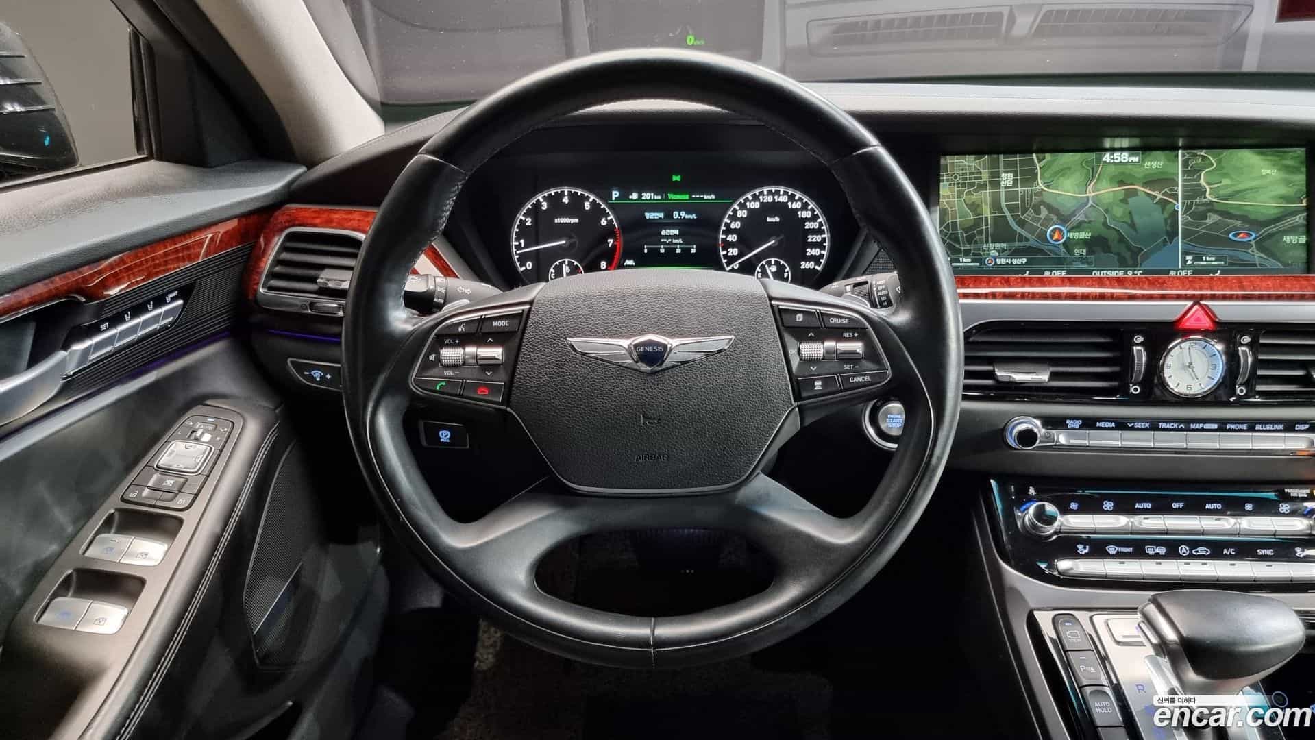 EQ900 Genesis 2015.11-OPTION-017