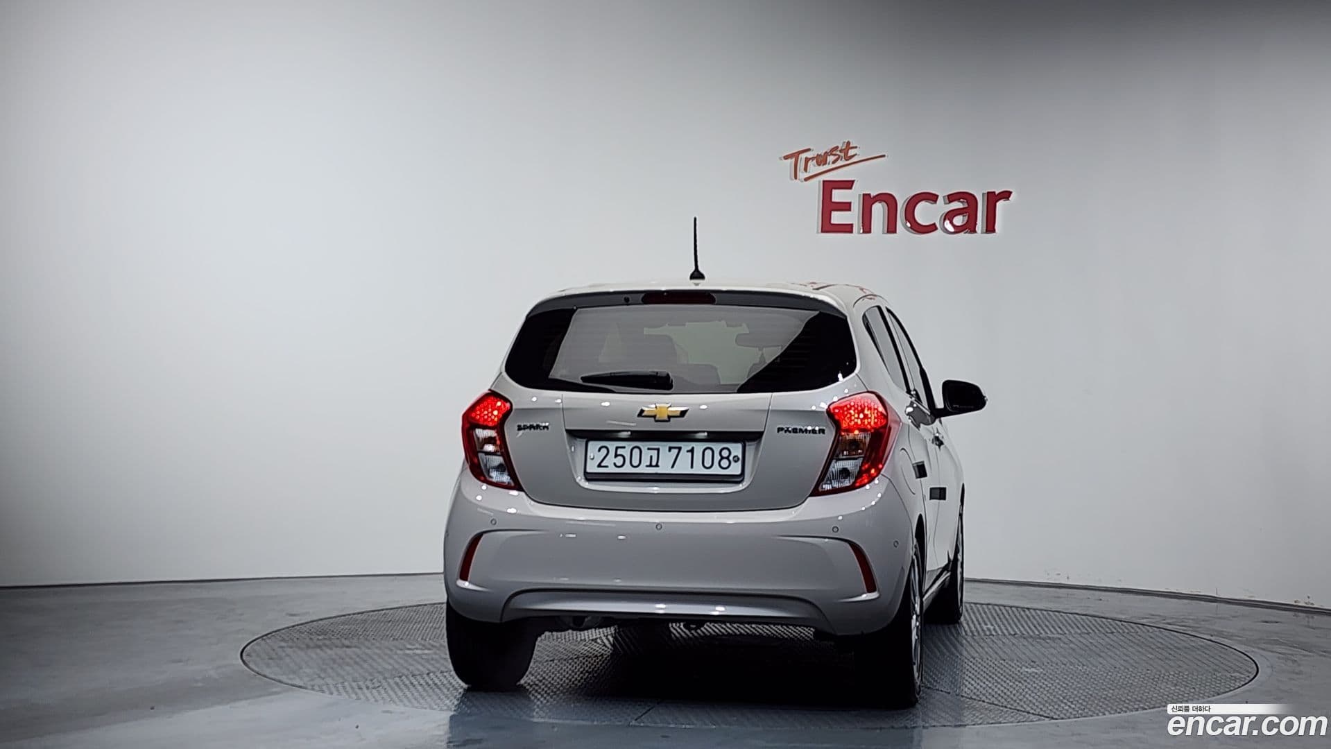 Main__Slider__Photo:Spark ChevroletGMDaewoo 2019.11-3