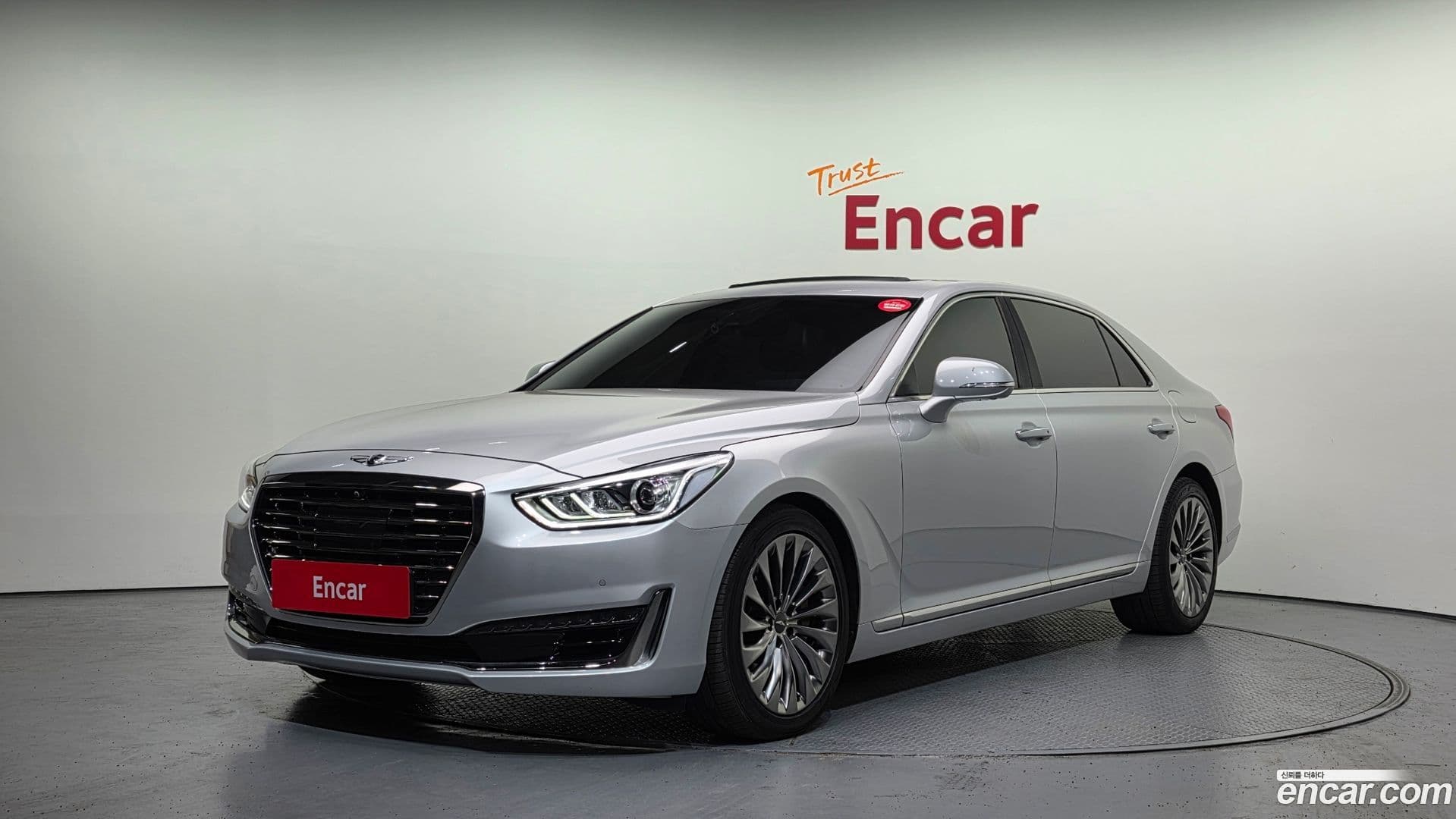 Main__Slider__Photo:EQ900 Genesis 2016.3-0