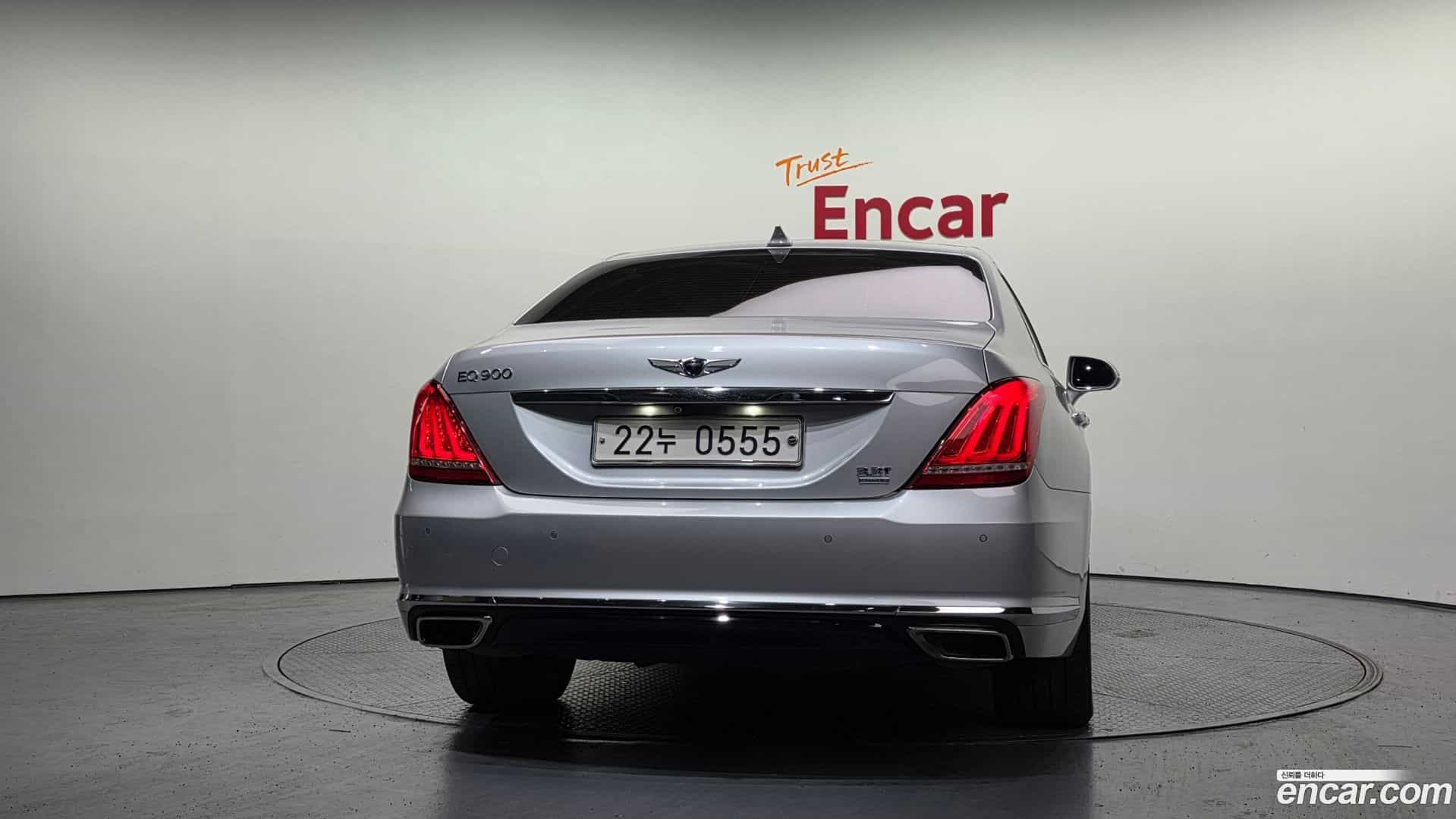 EQ900 Genesis 2016.3-OUTER-004