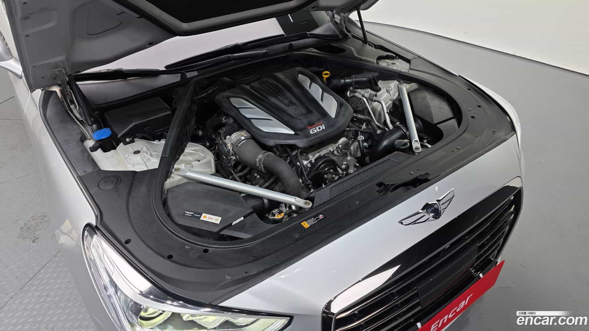 EQ900 Genesis 2016.3-INNER-006