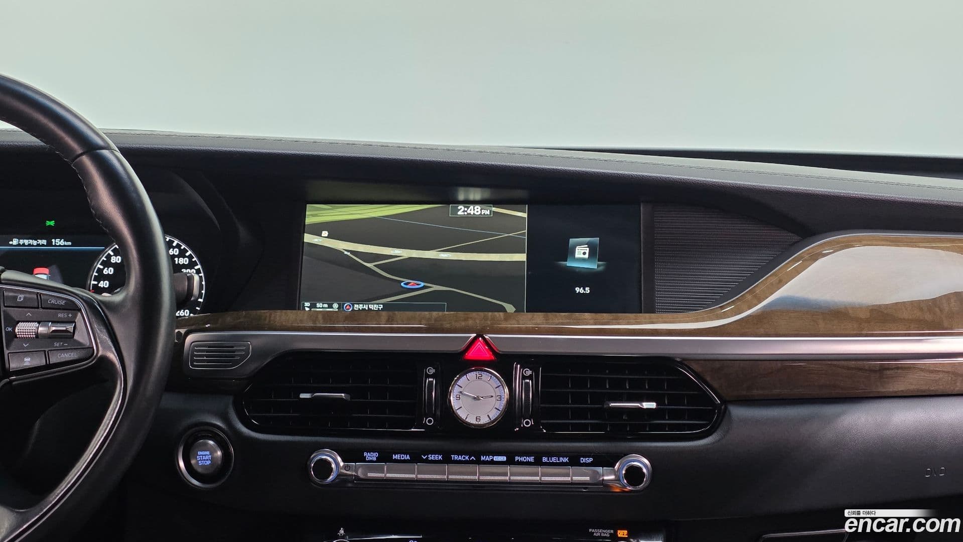 Main__Slider__Photo:EQ900 Genesis 2016.3-14