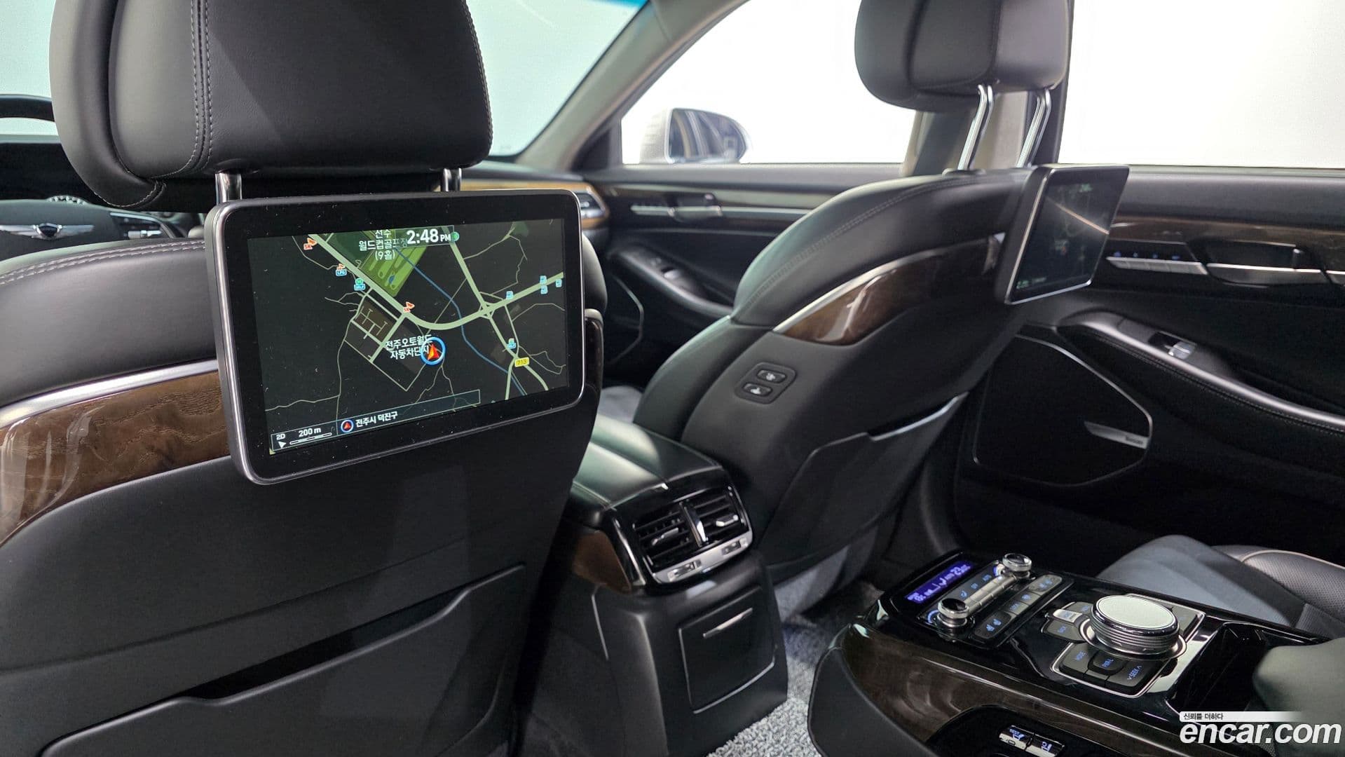 Main__Slider__Photo:EQ900 Genesis 2016.3-17