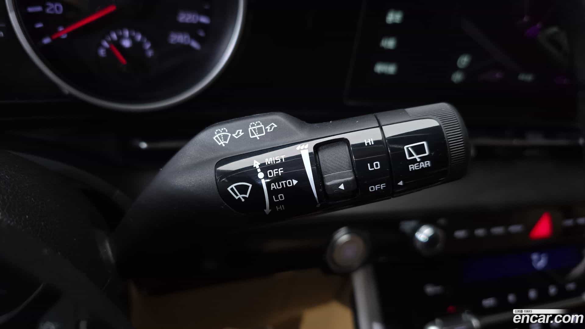 Canival Kia 2021.9-OPTION-022