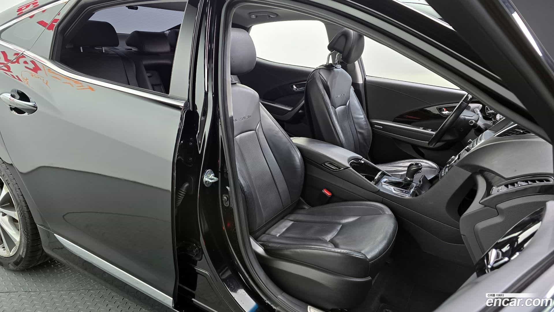 Grandeur Hyundai 2014.7-OPTION-016