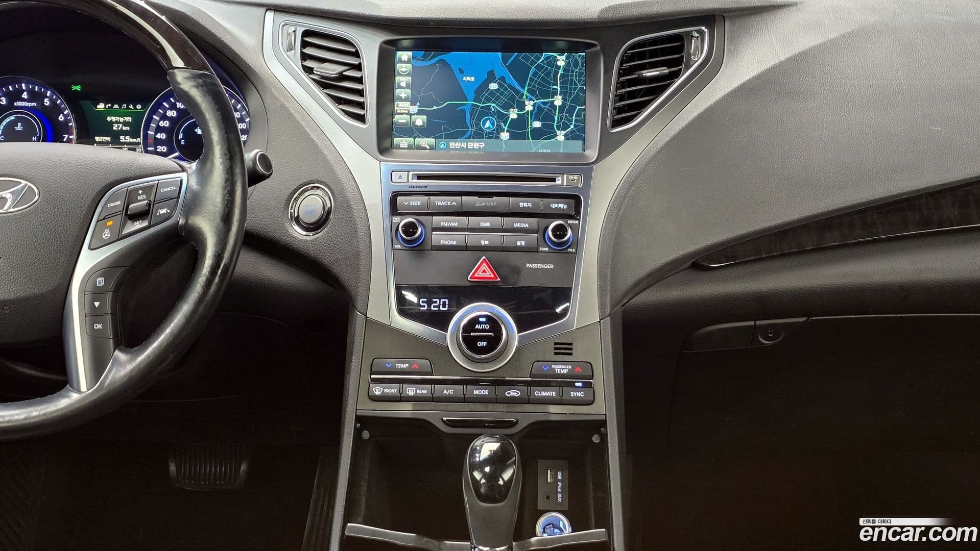 Main__Slider__Photo:Grandeur Hyundai 2014.7-18