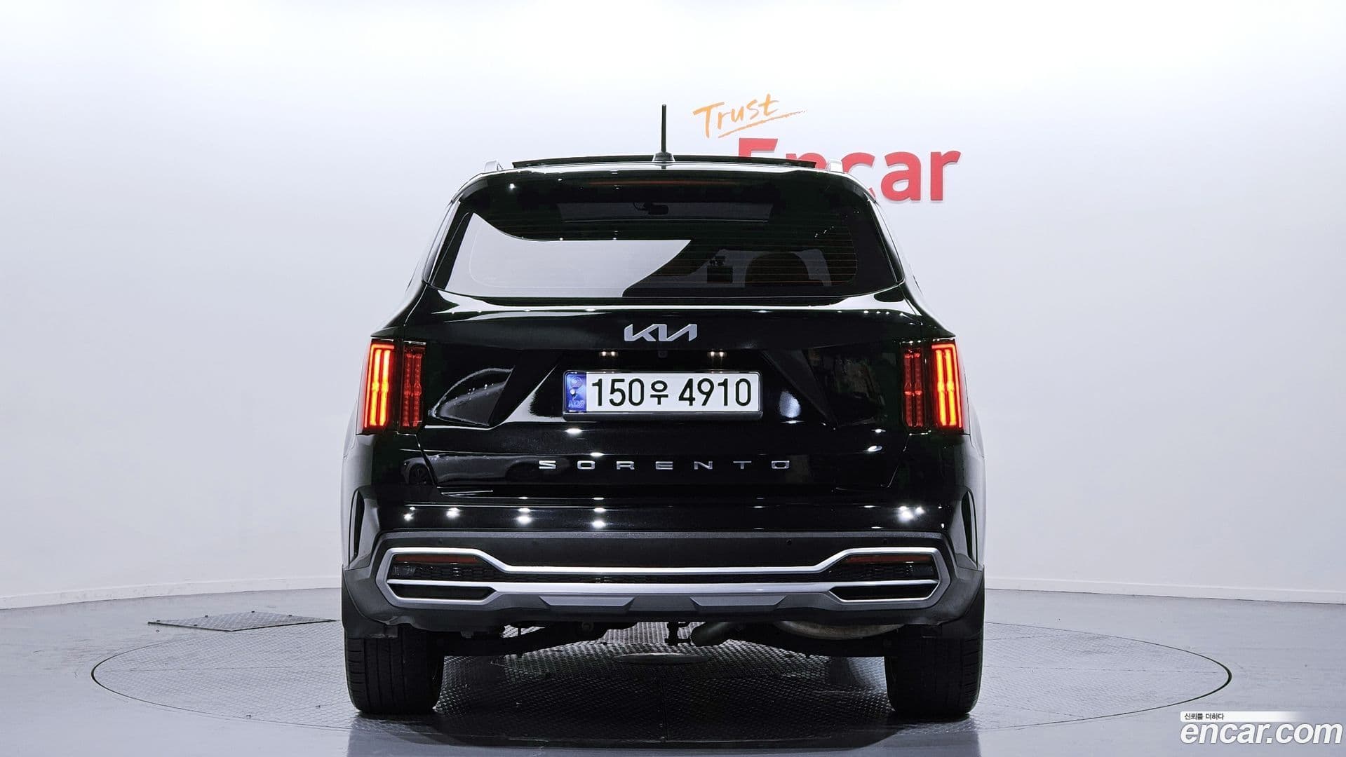 Main__Slider__Photo:Sorento Kia 2021.11-3