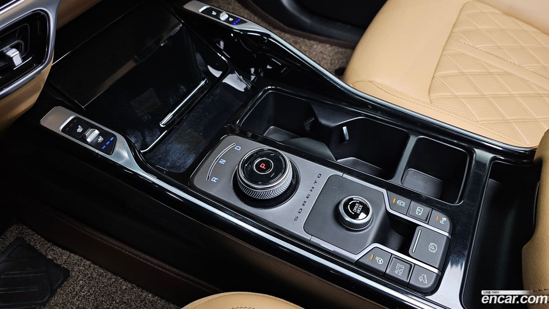 Main__Slider__Photo:Sorento Kia 2021.11-8