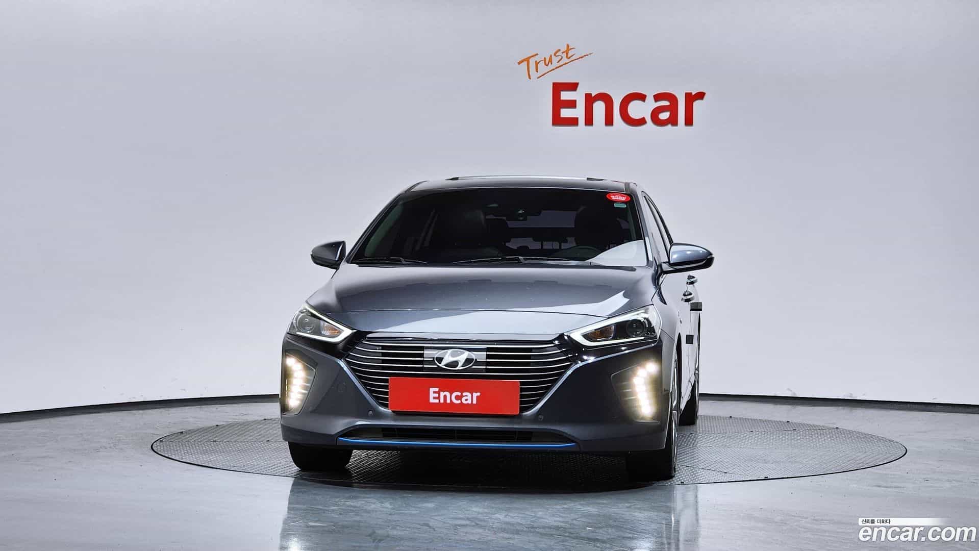 Ioniq Hyundai 2016.4-OUTER-003