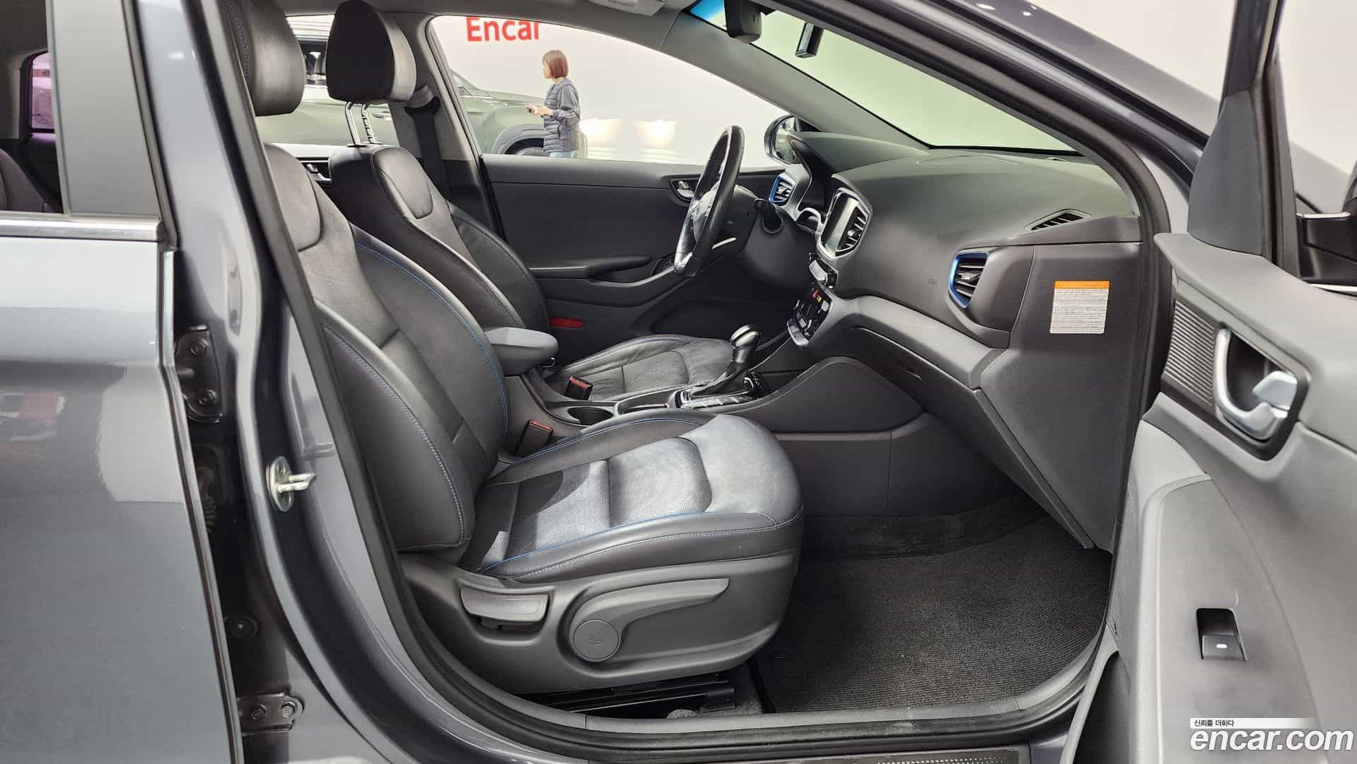 Ioniq Hyundai 2016.4-OPTION-015