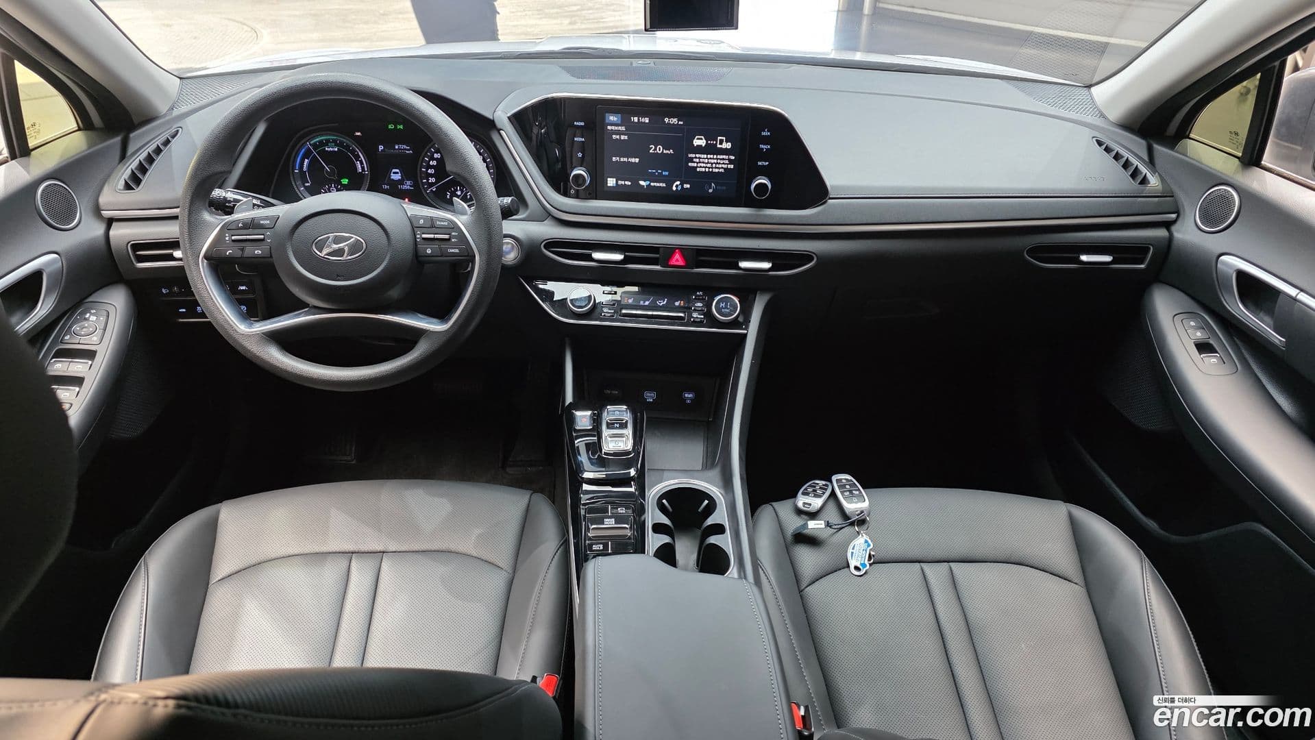 Main__Slider__Photo:Sonata Hyundai 2020.1-6