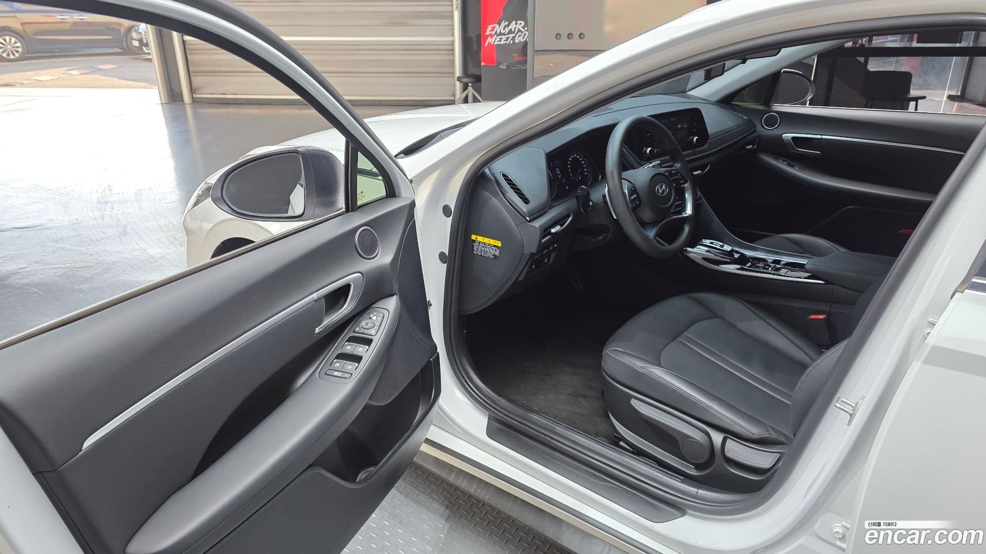 Main__Slider__Photo:Sonata Hyundai 2020.1-10