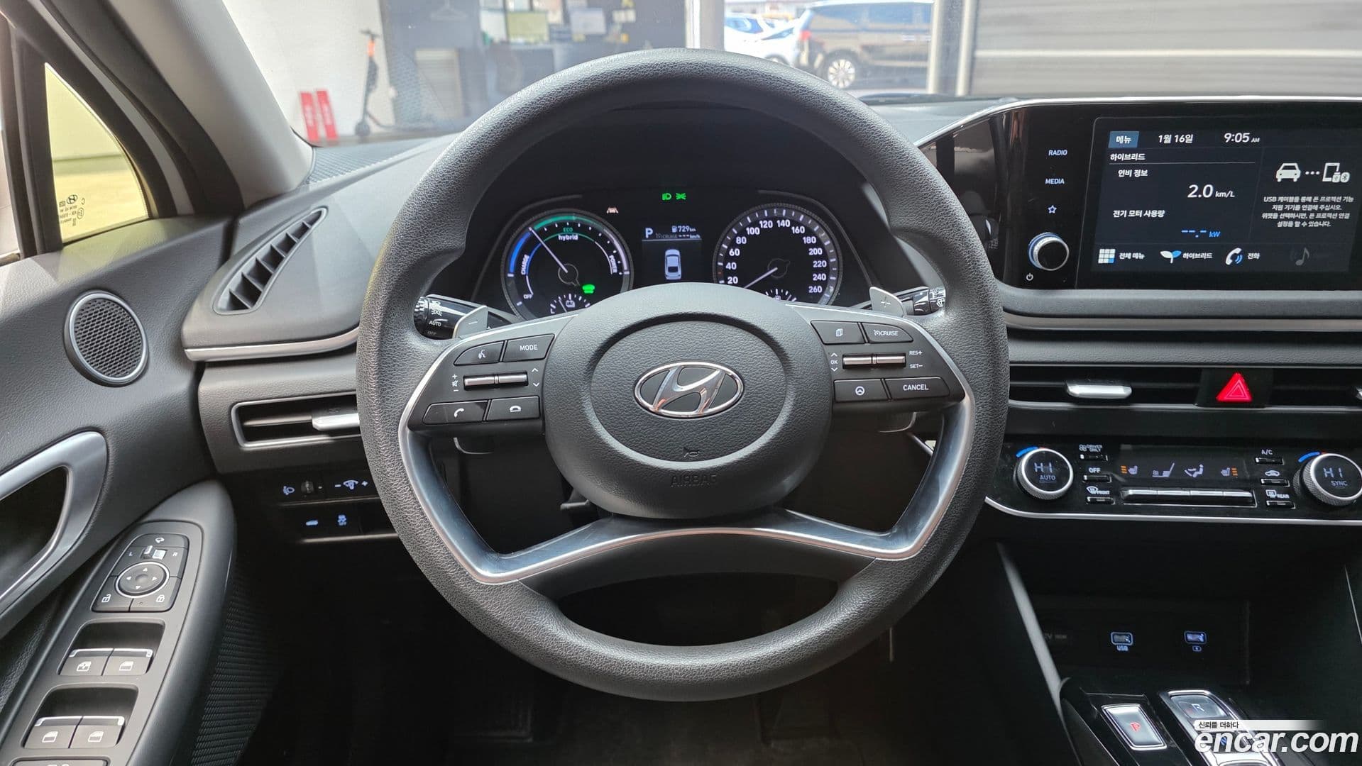 Main__Slider__Photo:Sonata Hyundai 2020.1-13