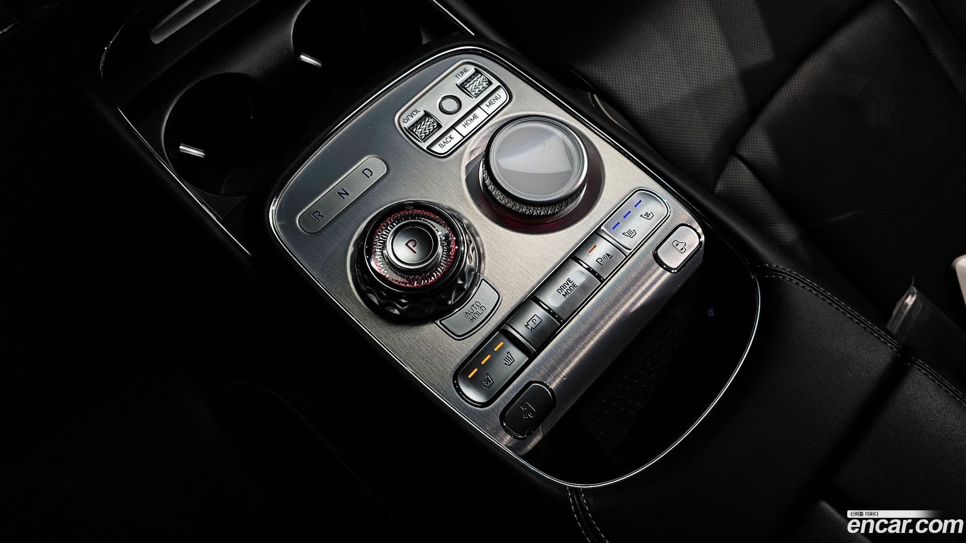 Main__Slider__Photo:G90 Genesis 2022.9-8