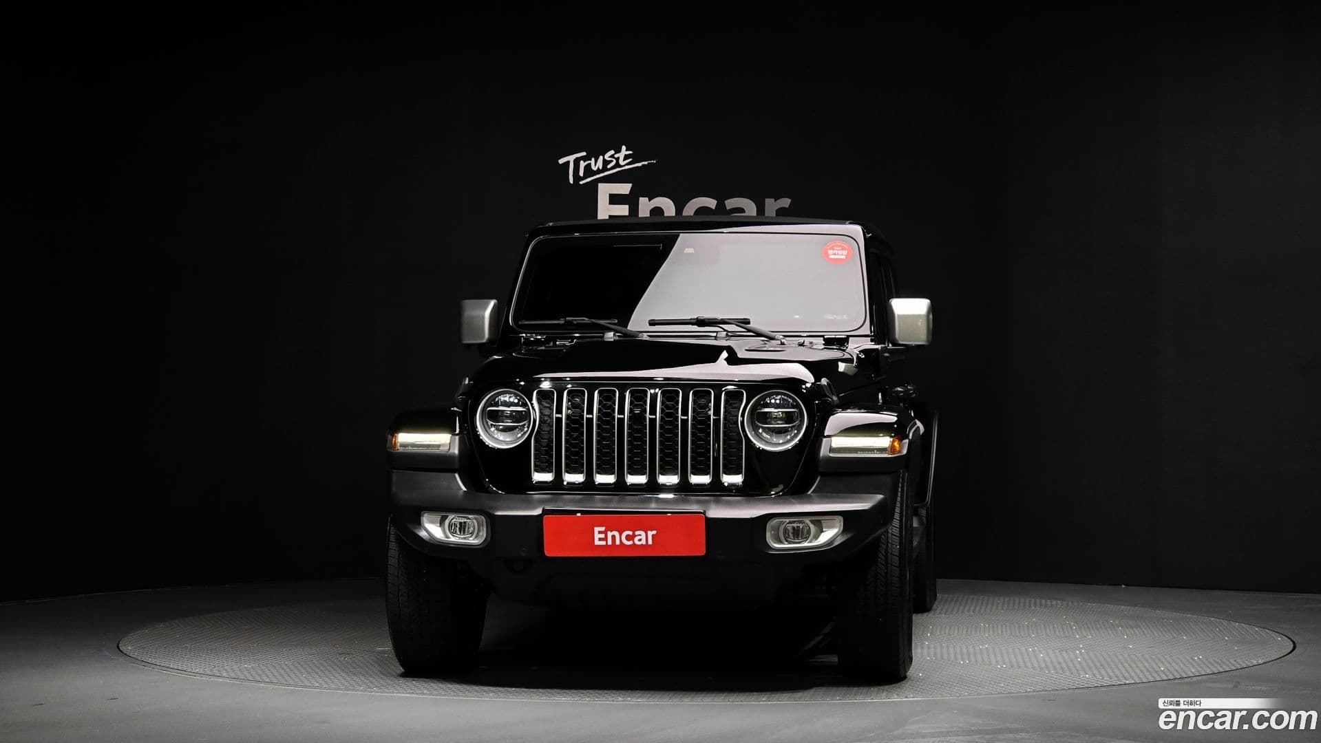 Main__Slider__Photo:Wrangler Jeep 2022.11-2